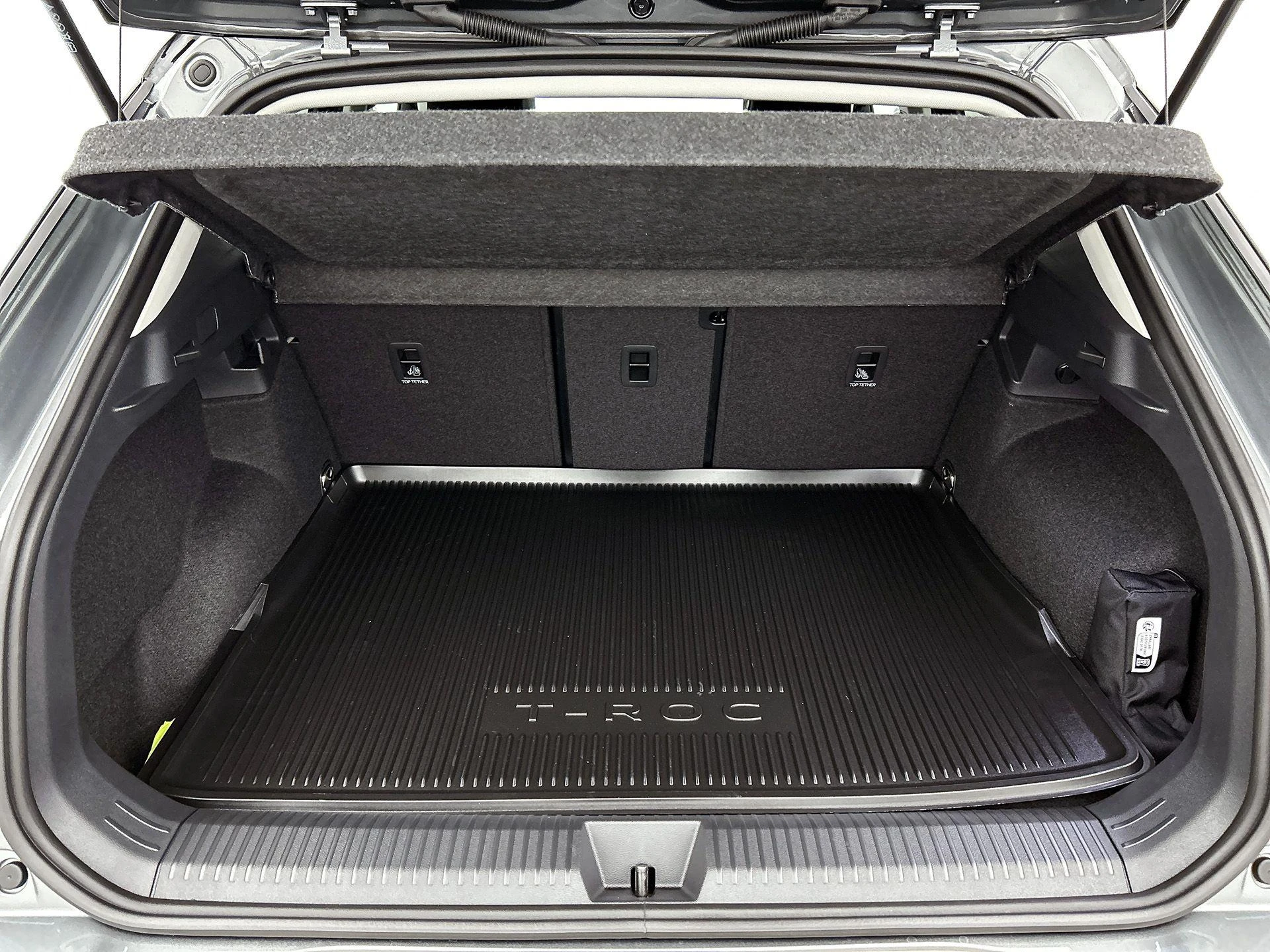 Volkswagen-T-Roc-image-21