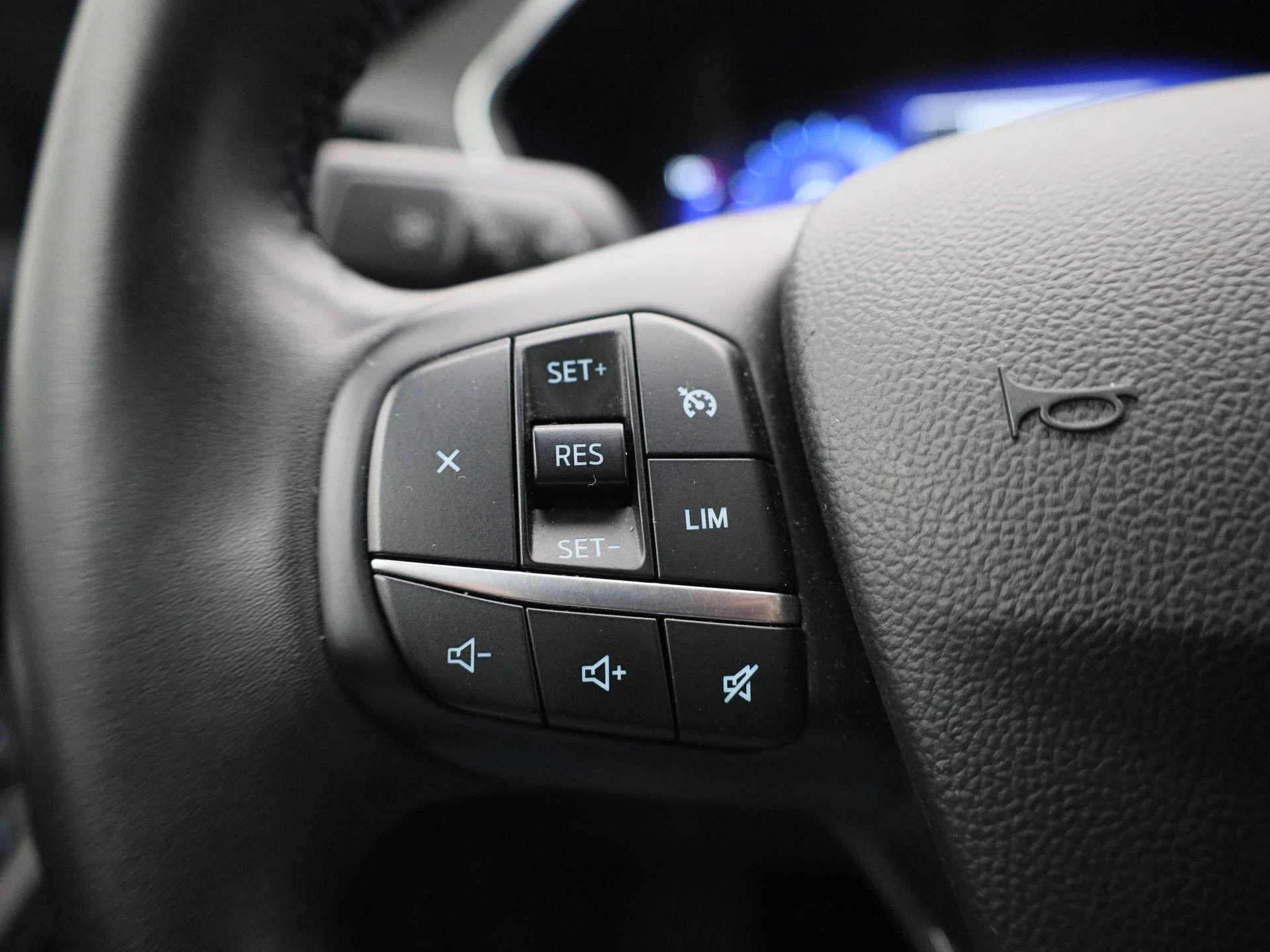 Ford-Kuga-image-16