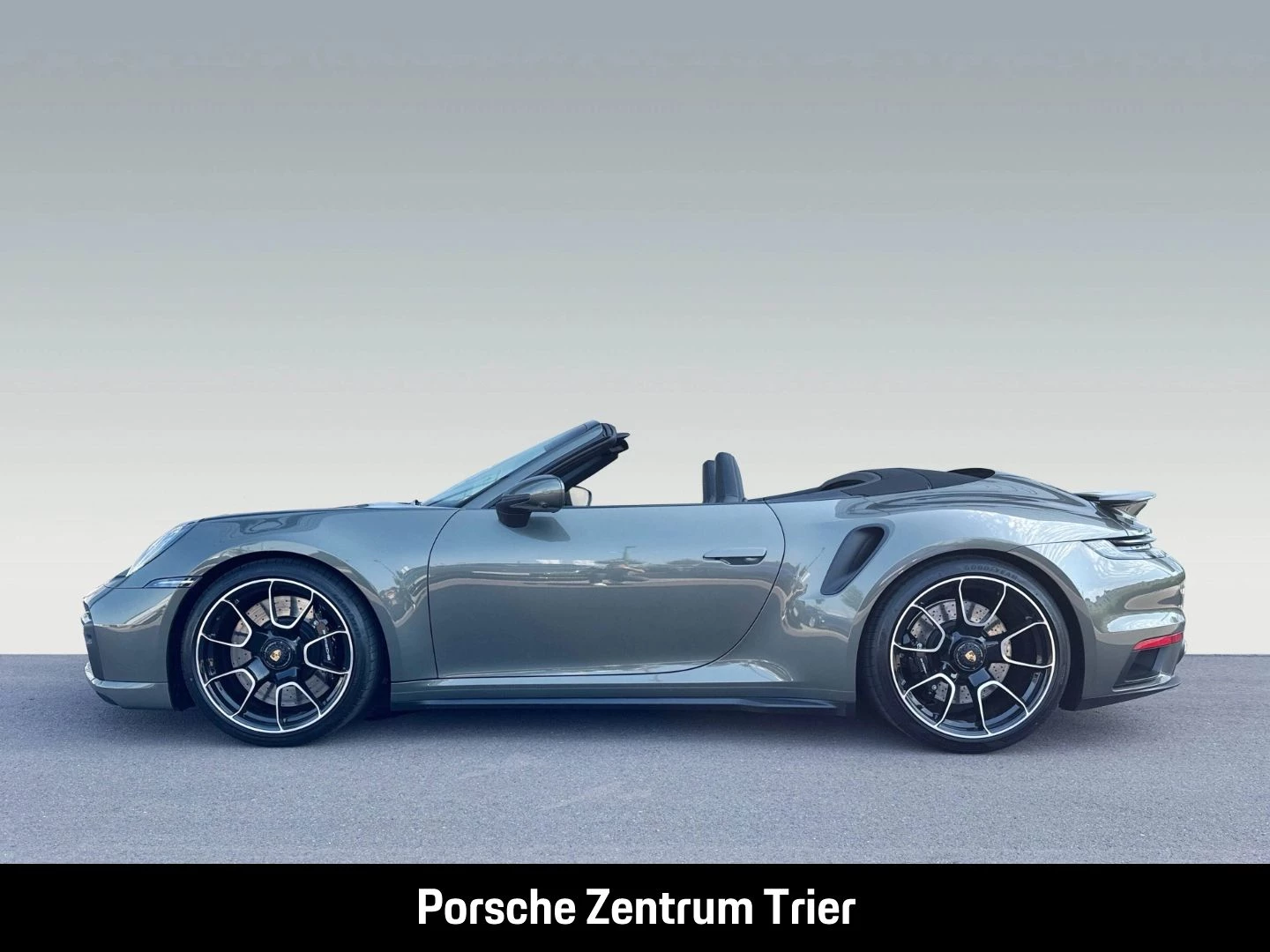 Porsche 911 992 Turbo Cabriolet Liftsystem-VA Sportabgas turbo