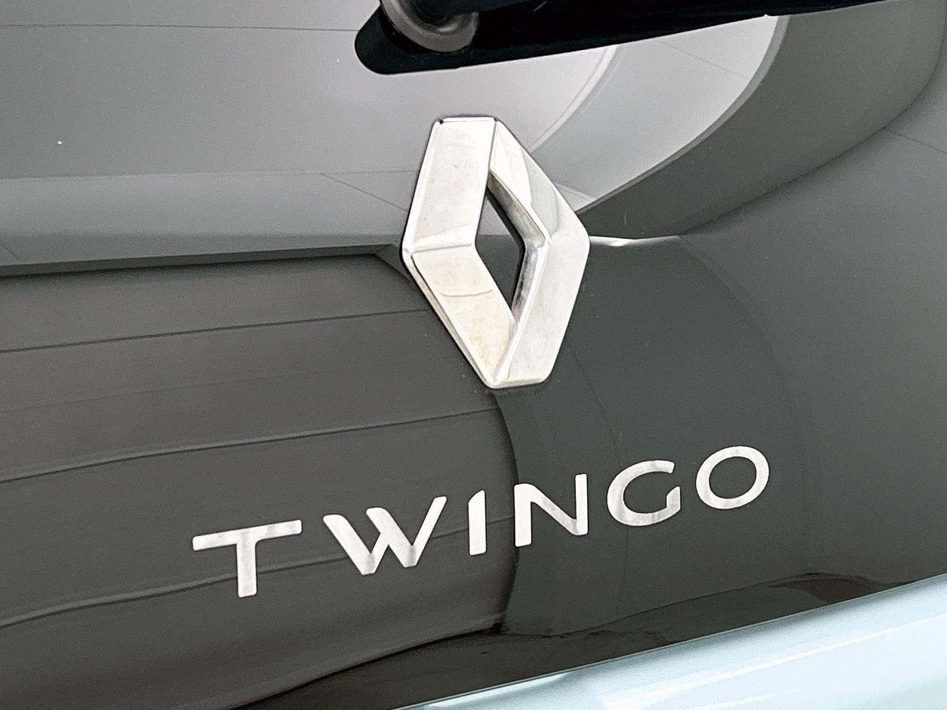Renault-Twingo-image-21