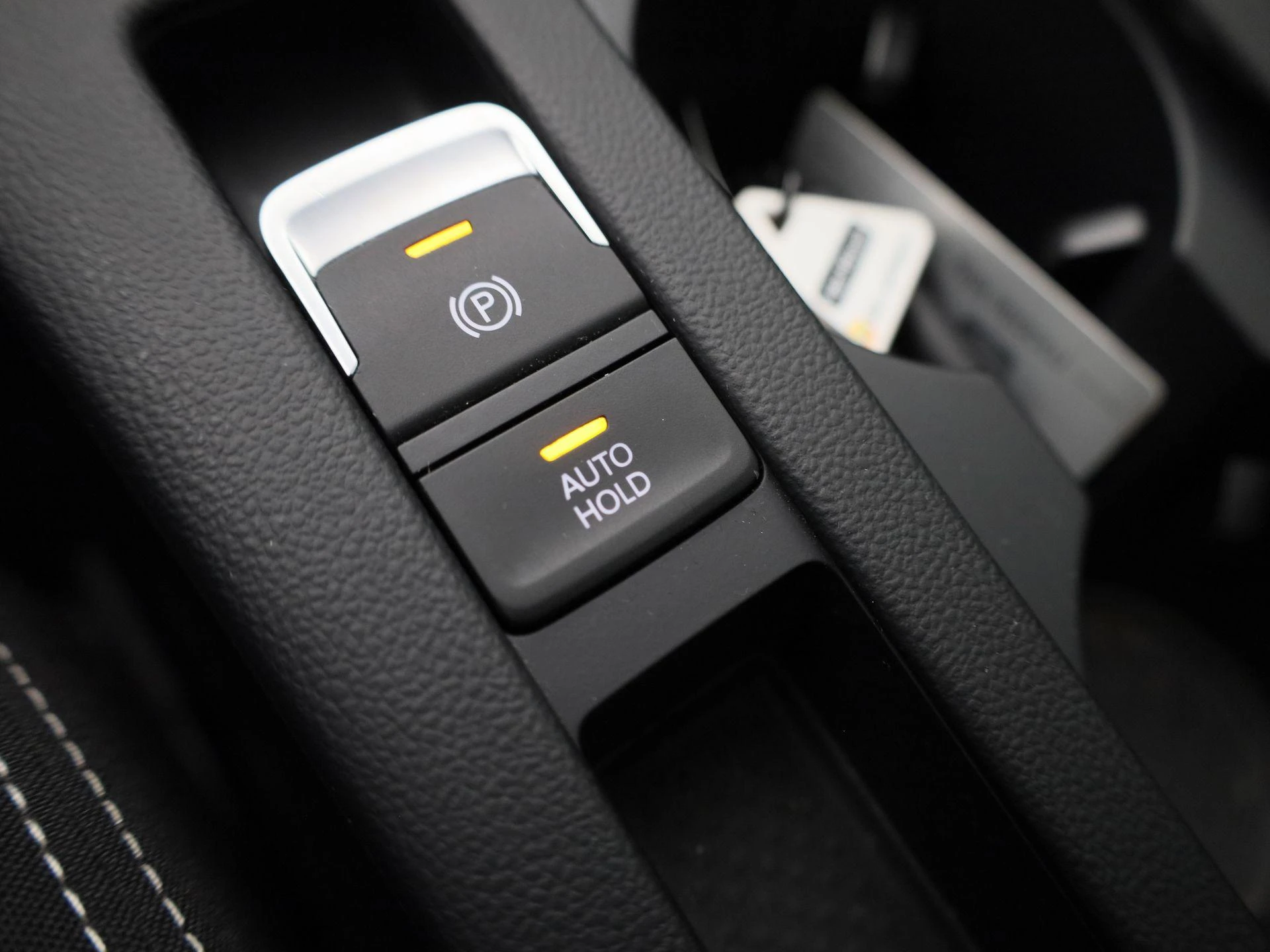 Volkswagen-Passat-image-32