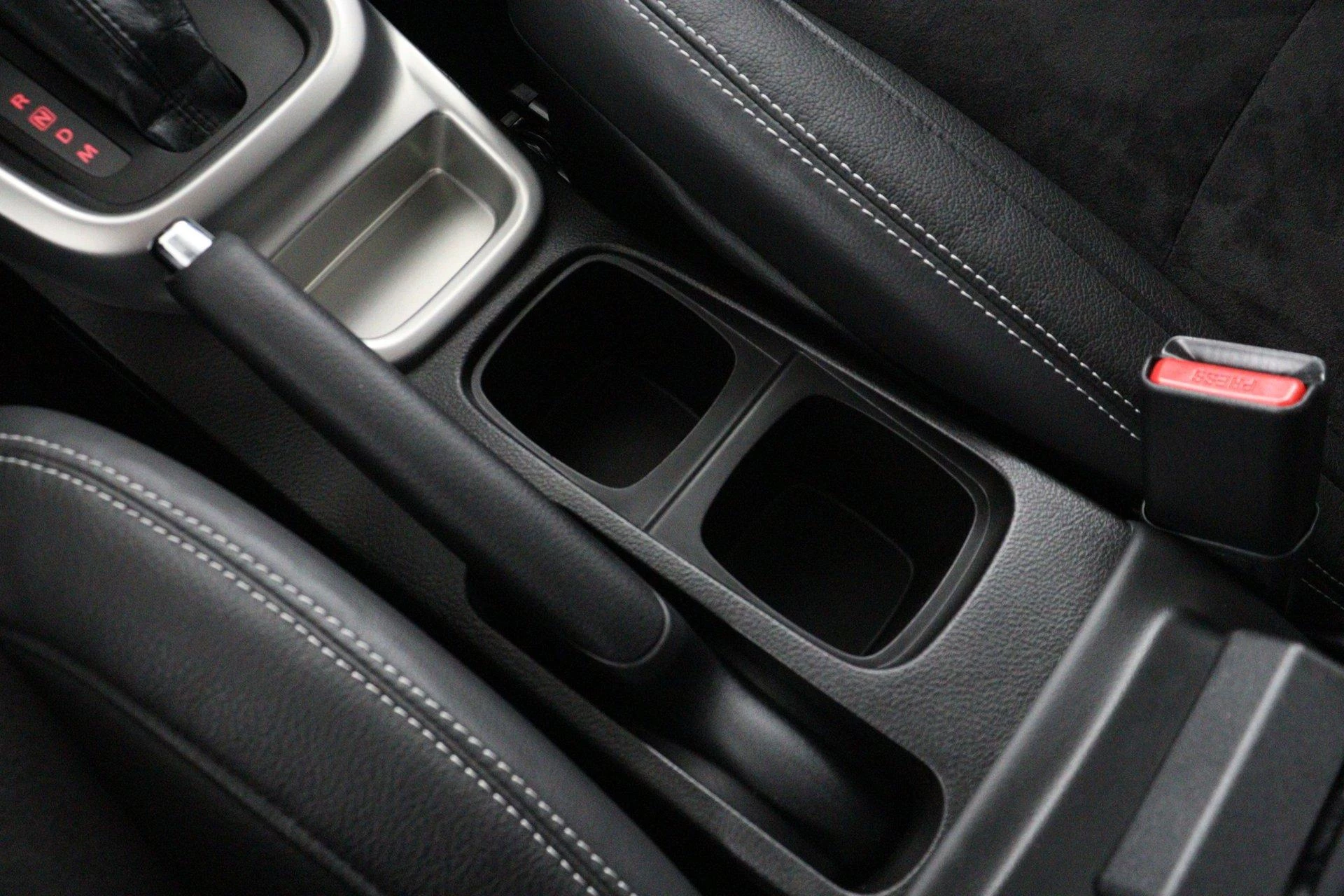 Suzuki-Vitara-image-54