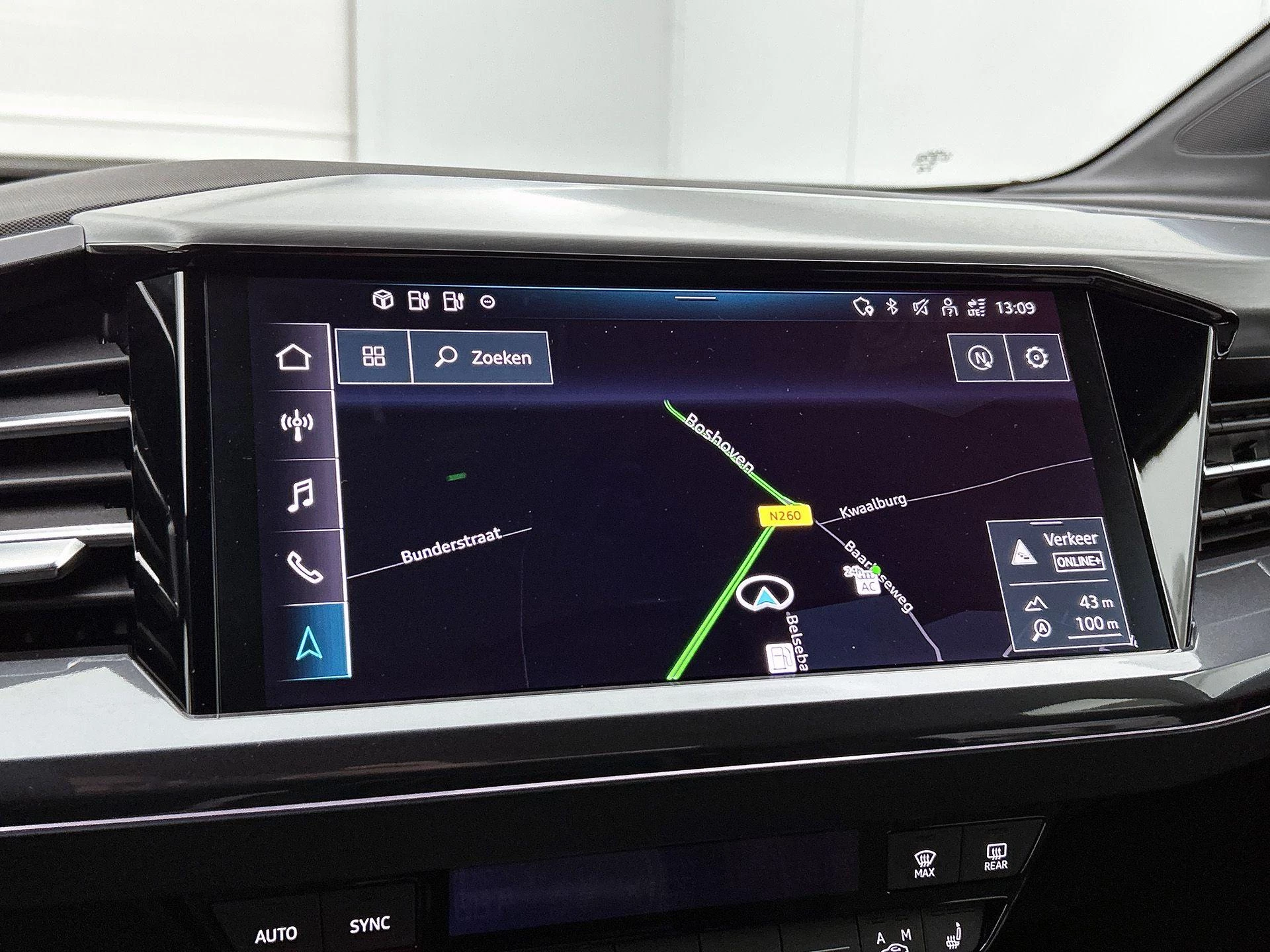 Audi-Q4 Sportback e-tron-image-19