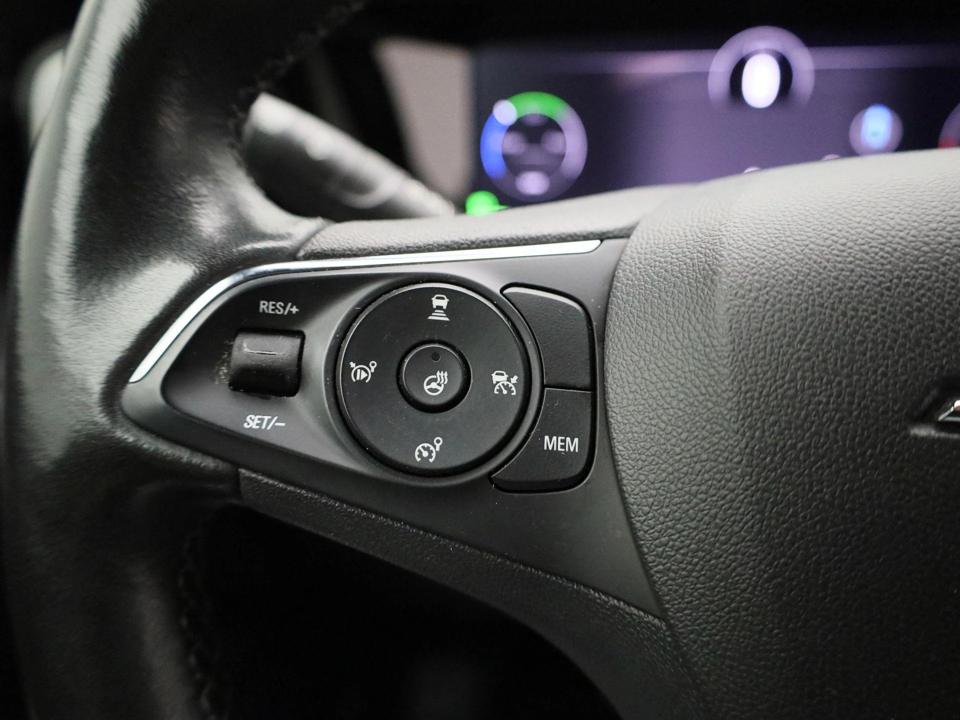 Opel-Mokka-e-image-21