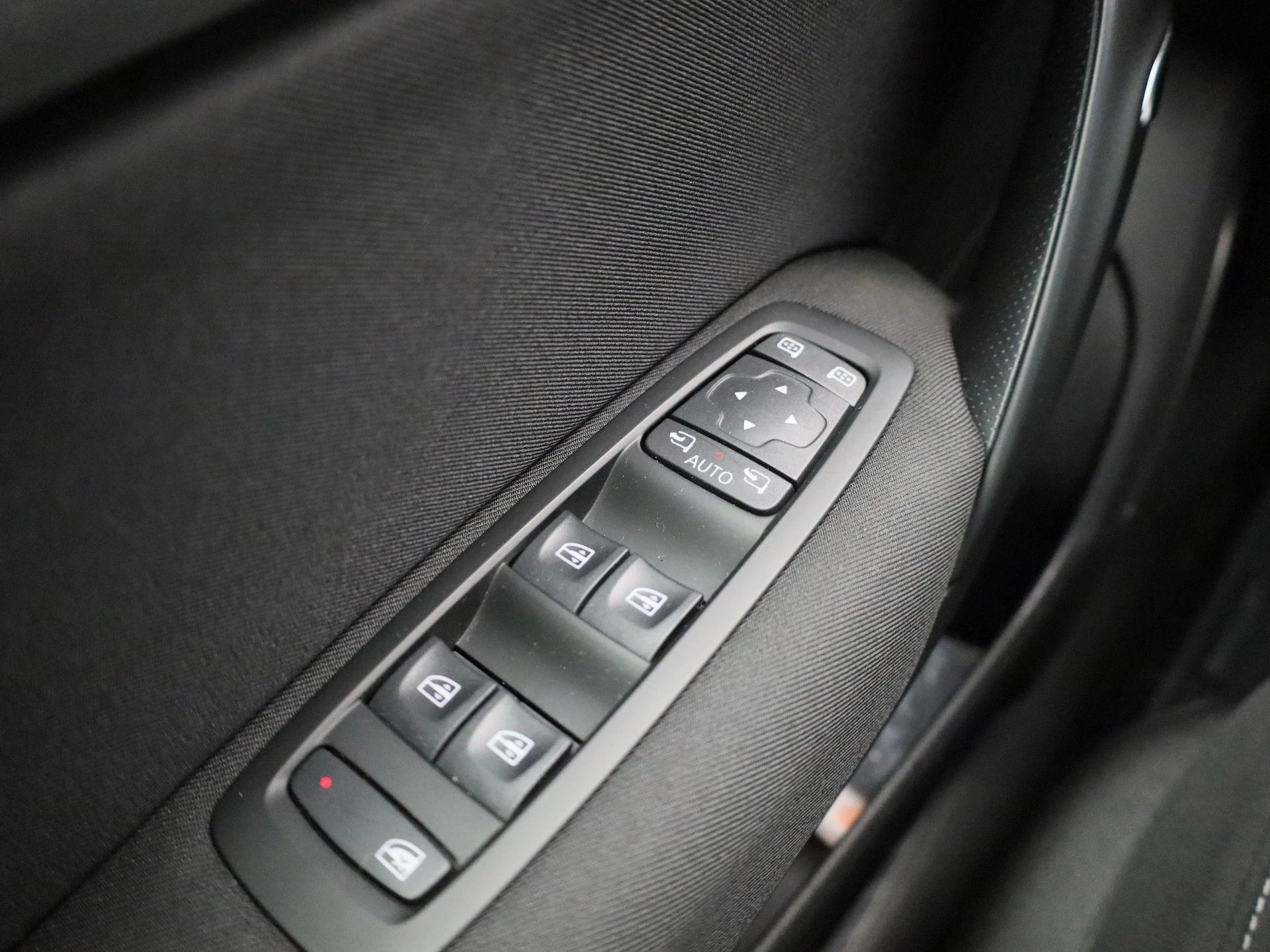 Renault-Mégane Grand Tour-image-22