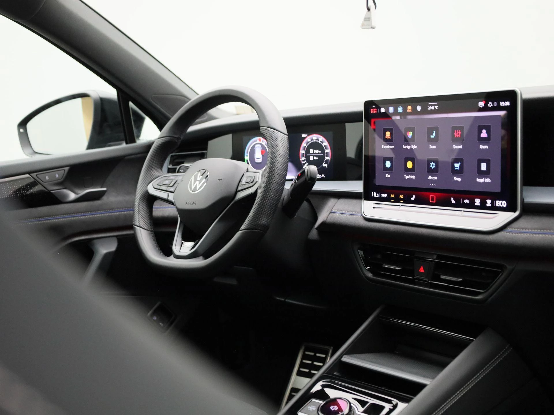 Volkswagen Tayron 1.5 eHybrid R-Line Edition