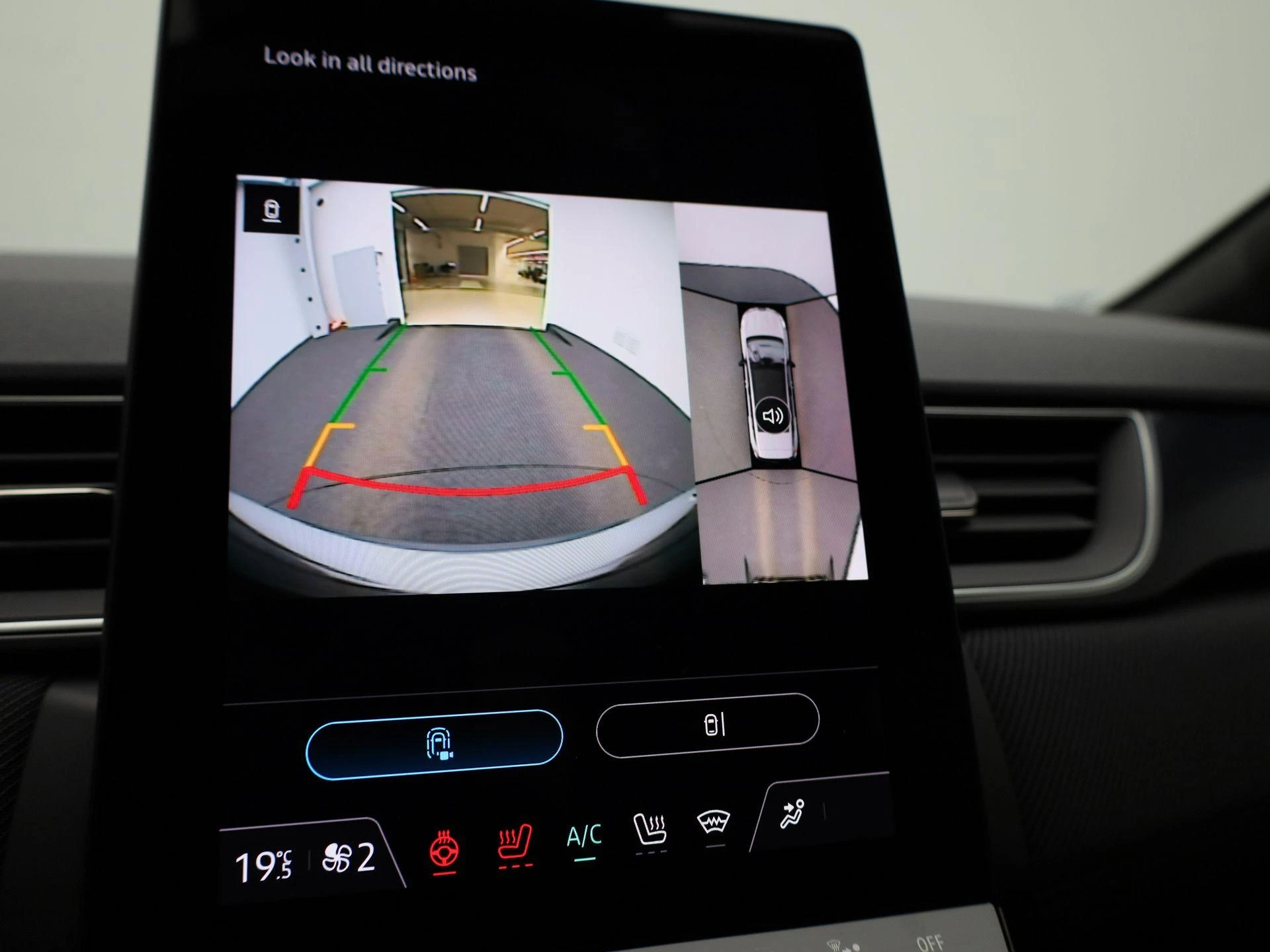 Renault-Captur-image-28