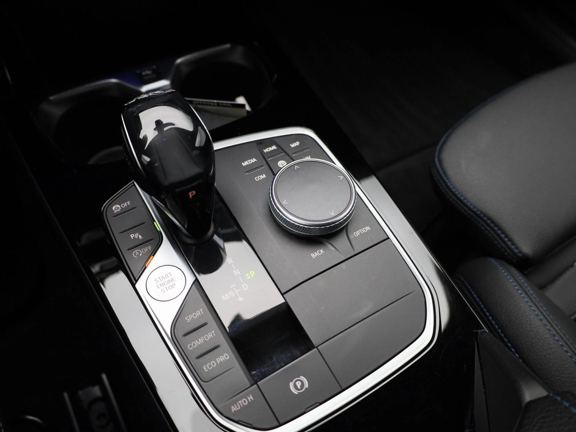 BMW-1 Serie-image-24
