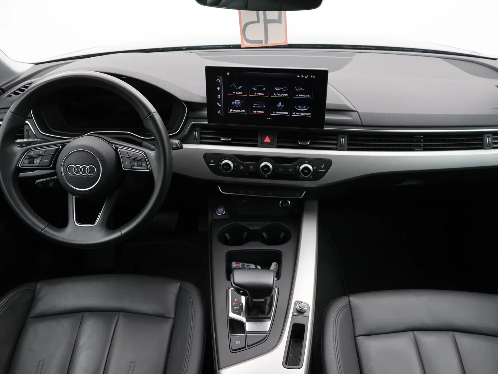 Audi A4 Avant Audi A4 Avant Business Edition Advanced 30TDI 136PK *AUTOMAAT*LEDER*CAMERA*PDC*CRUISE*VIRTUAL COCKPI