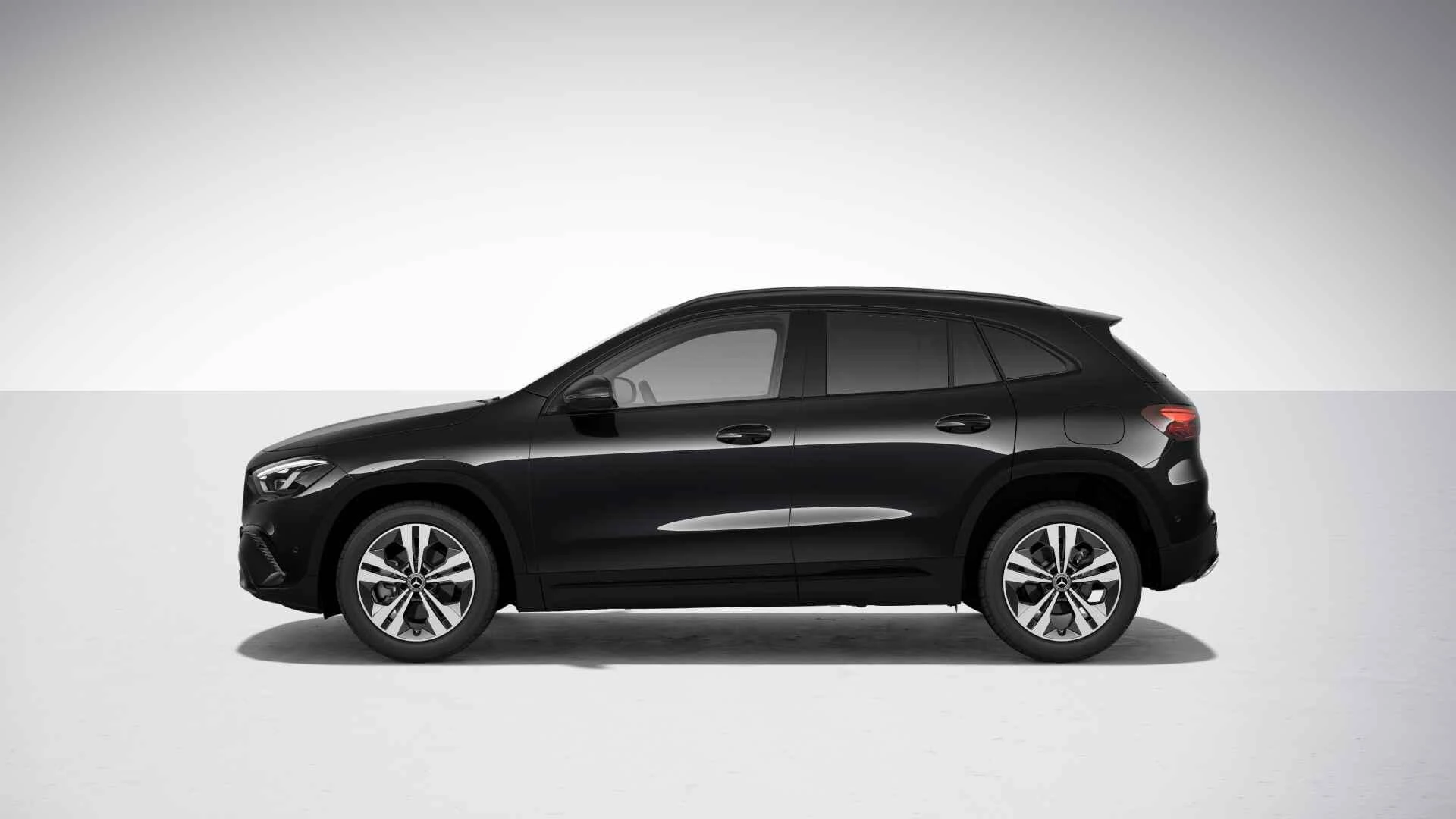 Mercedes-Benz-GLA-image-6