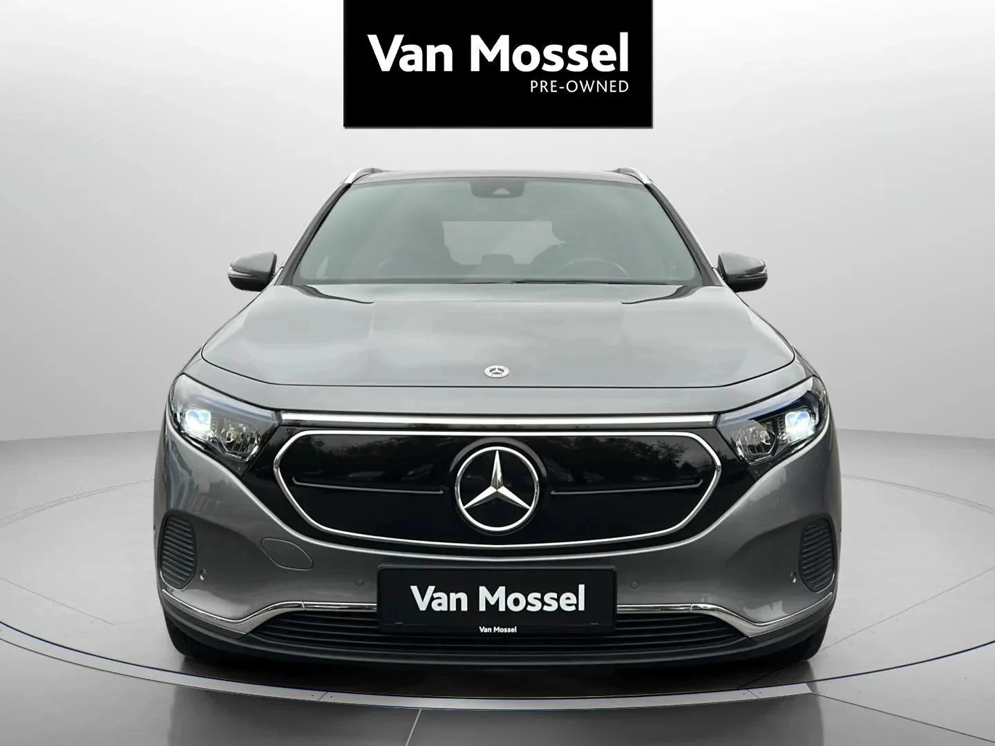 Mercedes-Benz-EQA-image-1