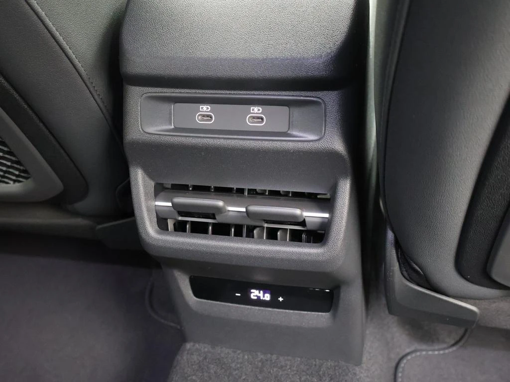 Audi-Q3-image-13
