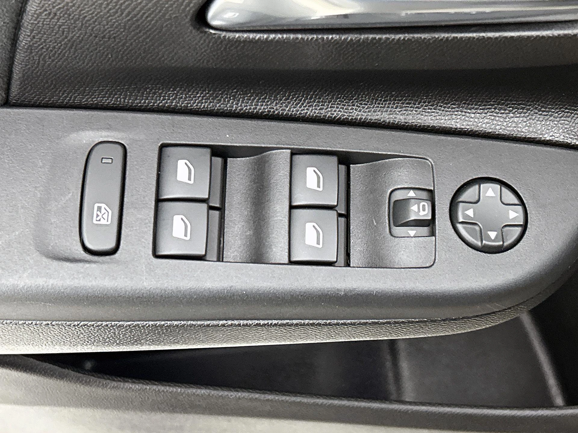 Opel-Corsa-image-35