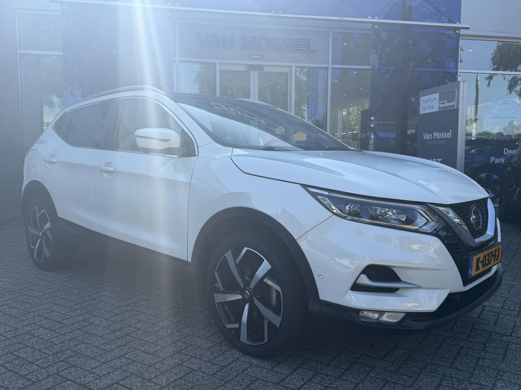 Nissan QASHQAI 1.3 DIG-T Tekna