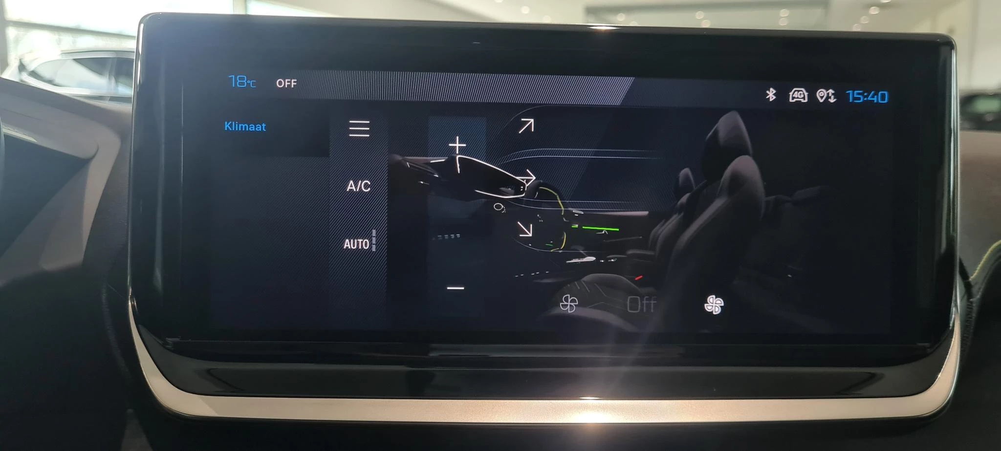 Peugeot 208 Hybrid 100 e-DCS6 GT
