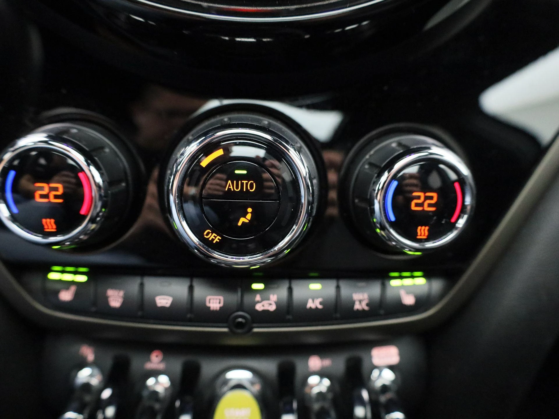 MINI-Countryman-image-23