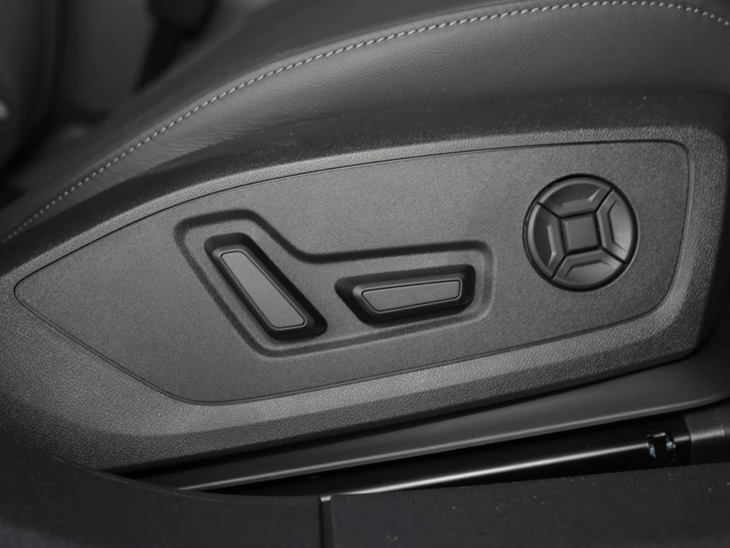 Audi-A6-image-18