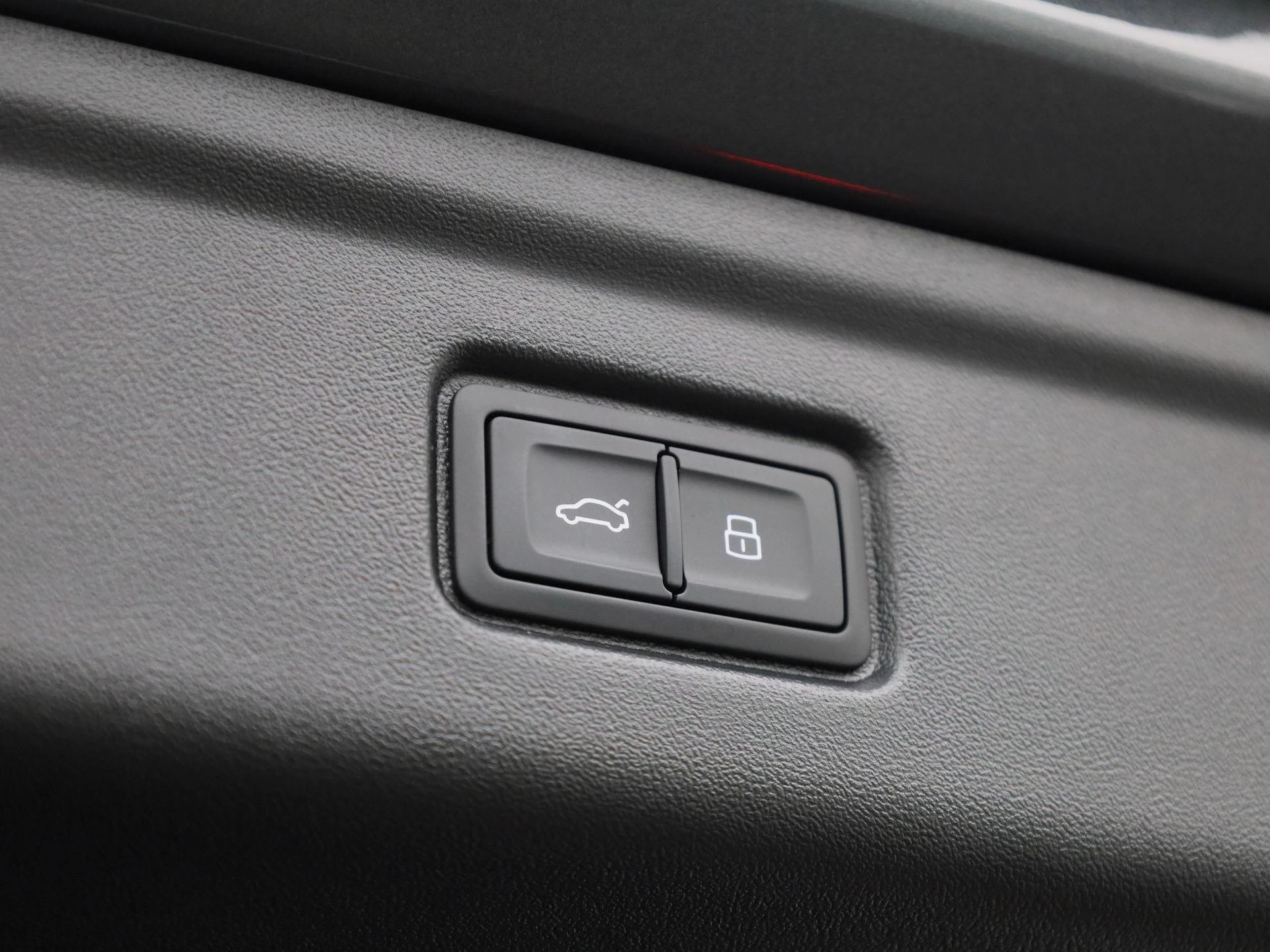 Audi A6 Avant e-tron S edition 83 kWh