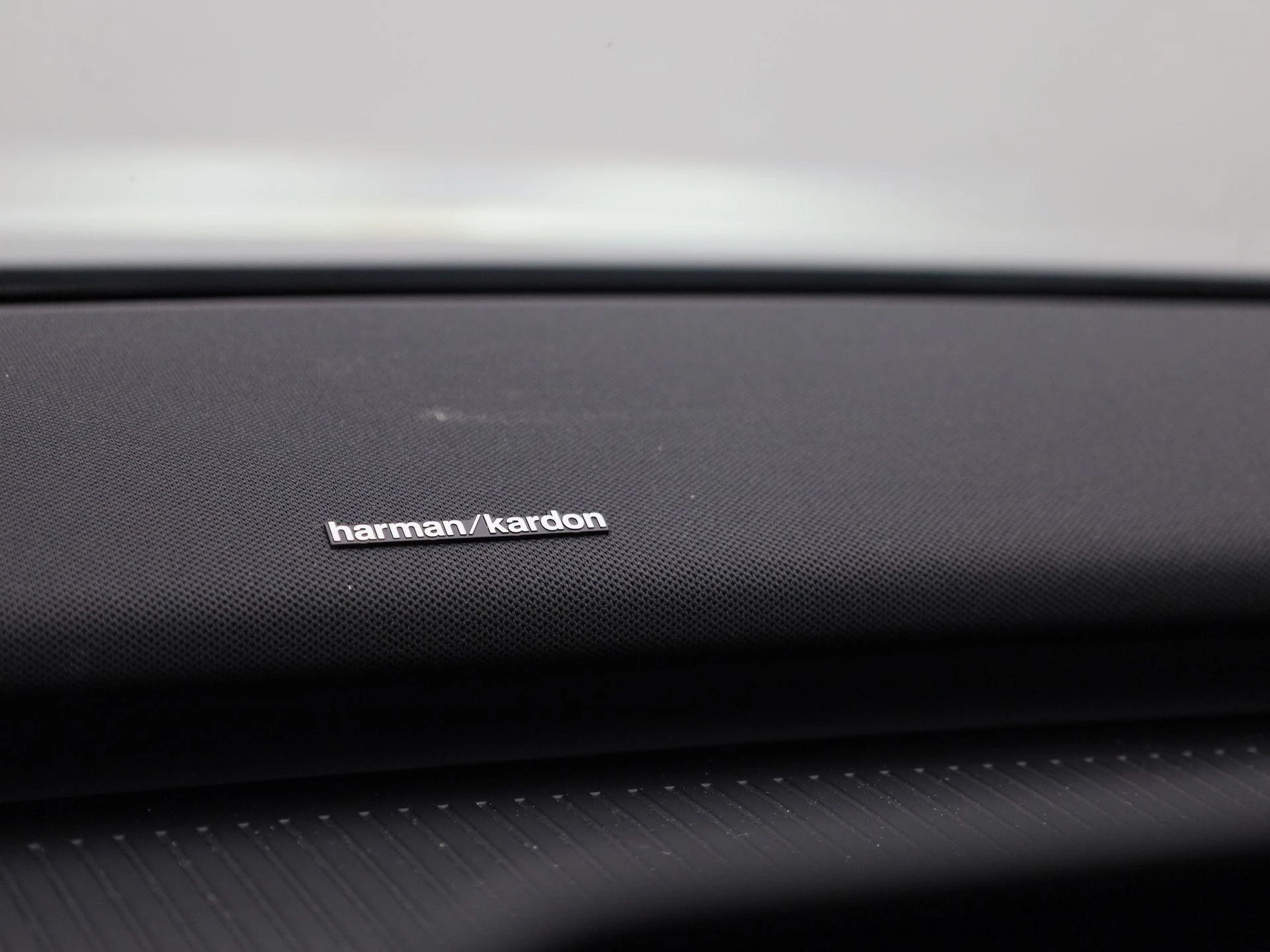 Volvo-EX30-image-28