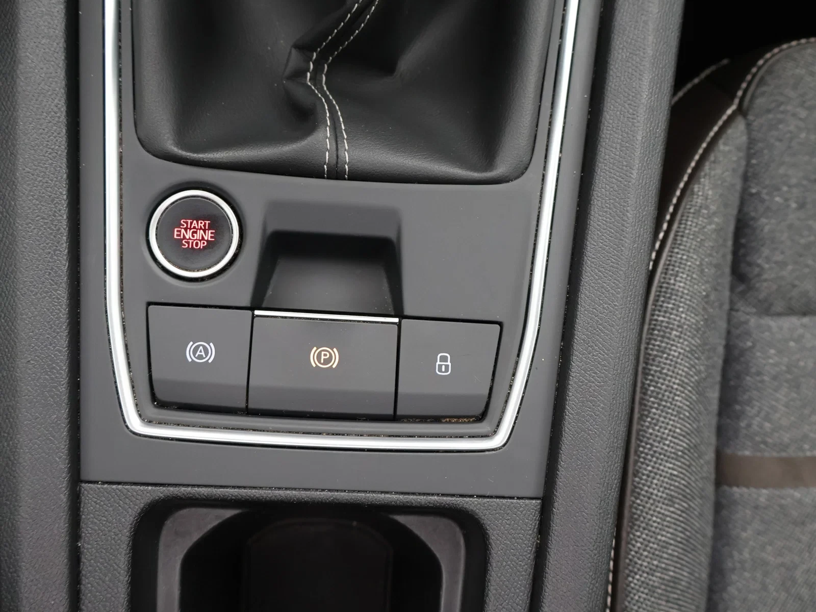 SEAT Leon ST Leon Break Xcellence 1.5TSI 150PK *PANODAK*TREKHAAK*CAMERA*PDC*ACC*NAVI*APP-CONNECT*...*