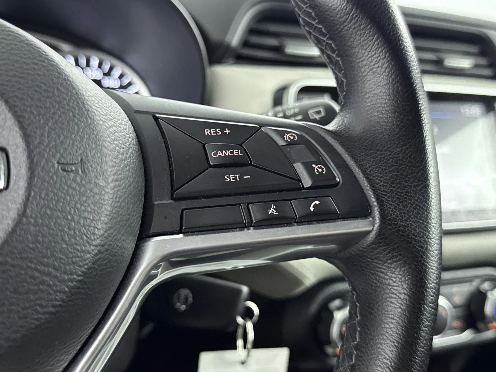 Nissan-Micra-image-7