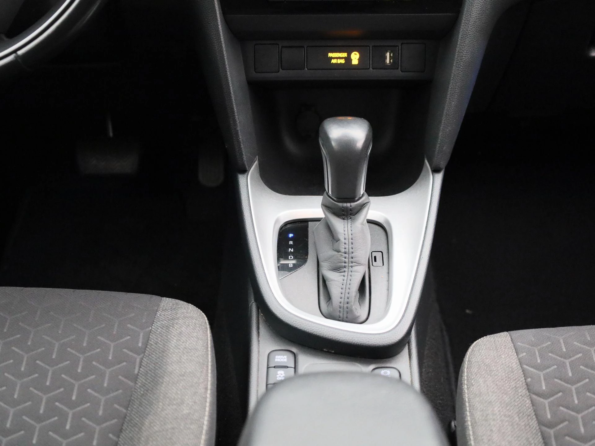 Toyota-Yaris Cross-image-8