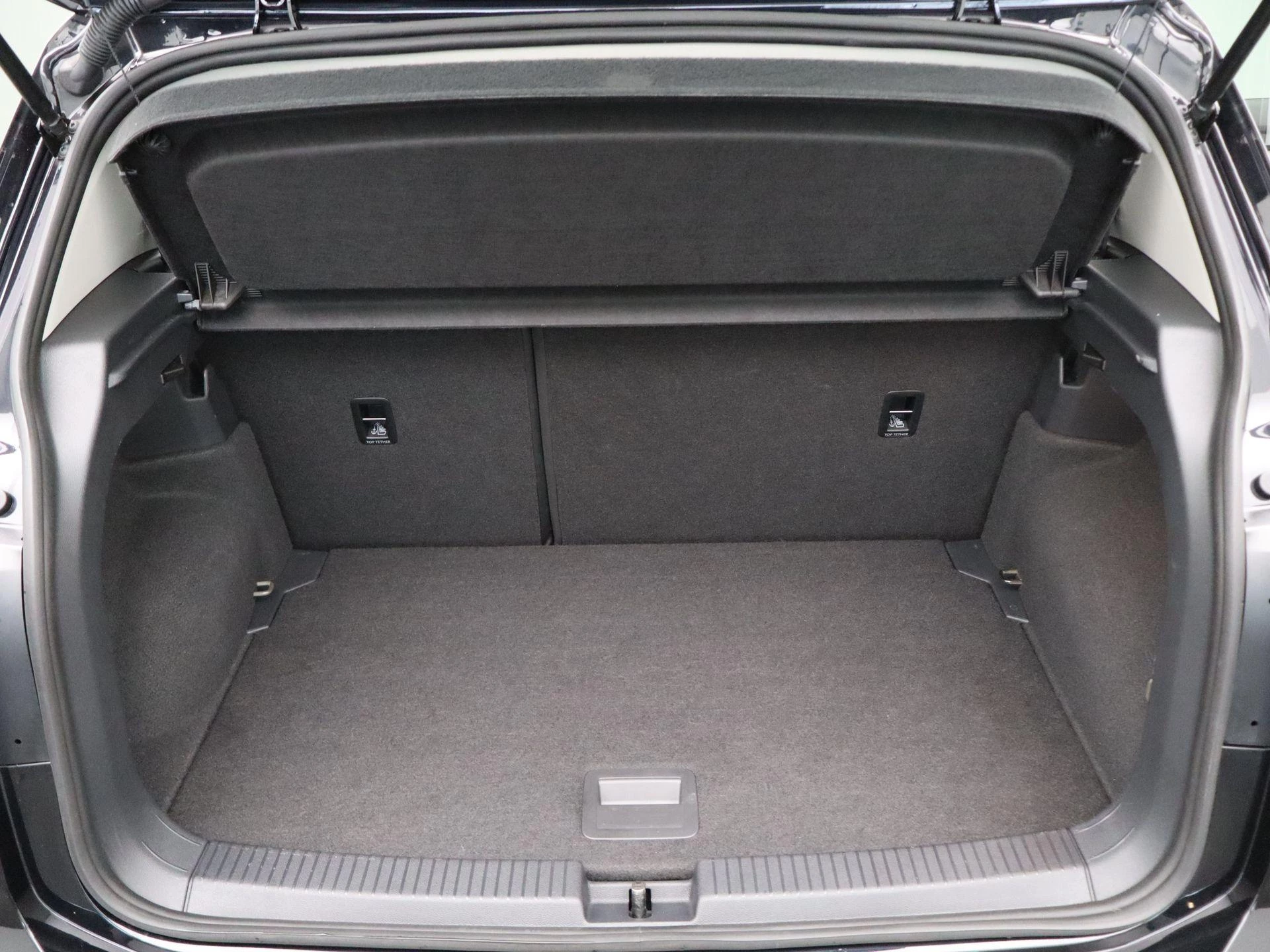 Volkswagen-T-Cross-image-27
