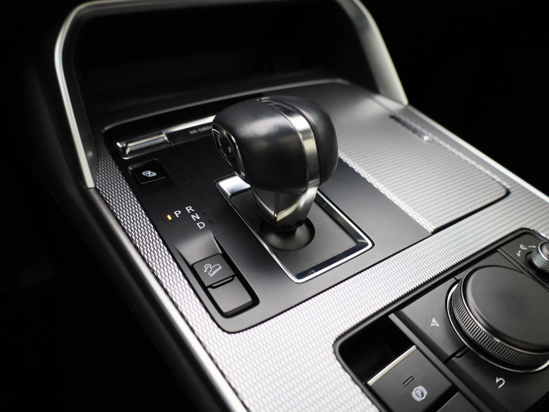 Mazda-CX-60-image-24