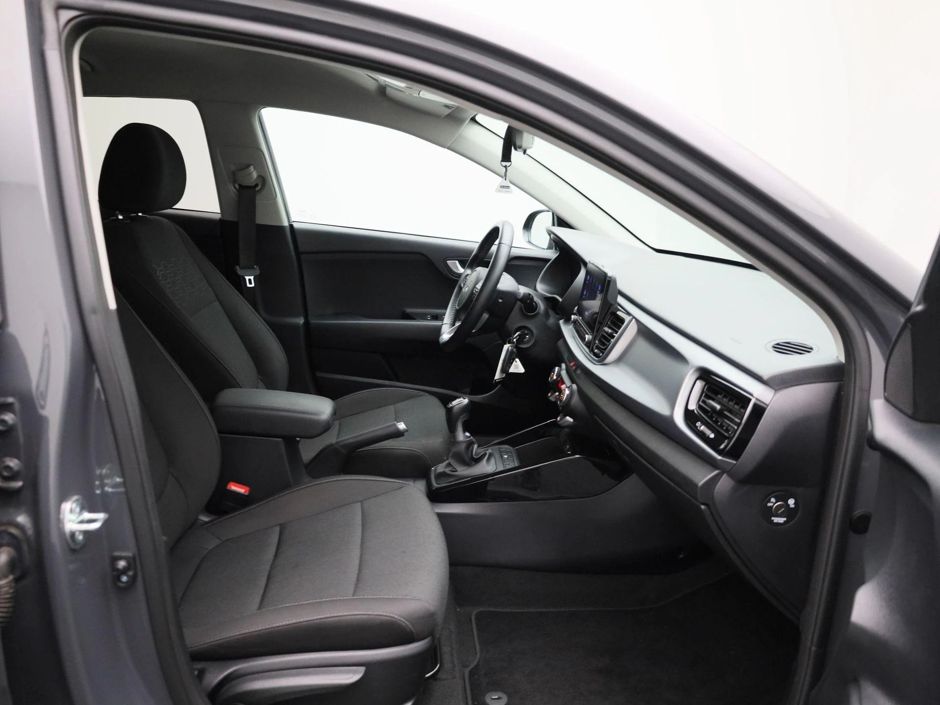 Kia-Rio-image-30
