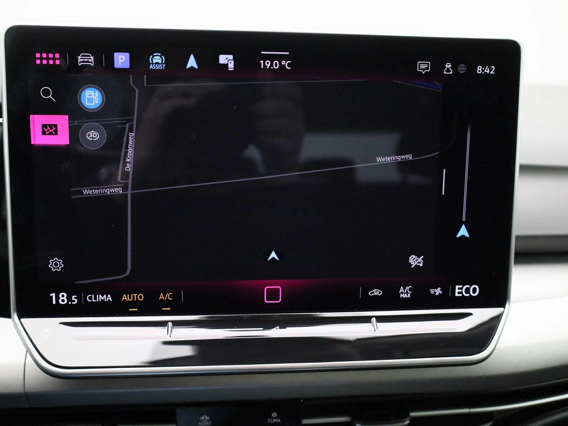 Volkswagen-Golf-image-20