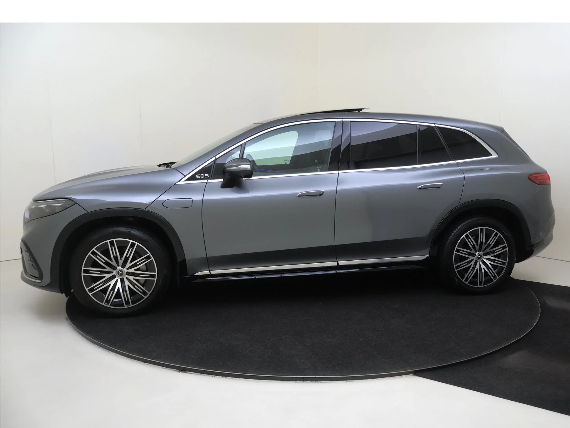 Mercedes-Benz EQS SUV 450+ AMG Line 7p 108 kWh