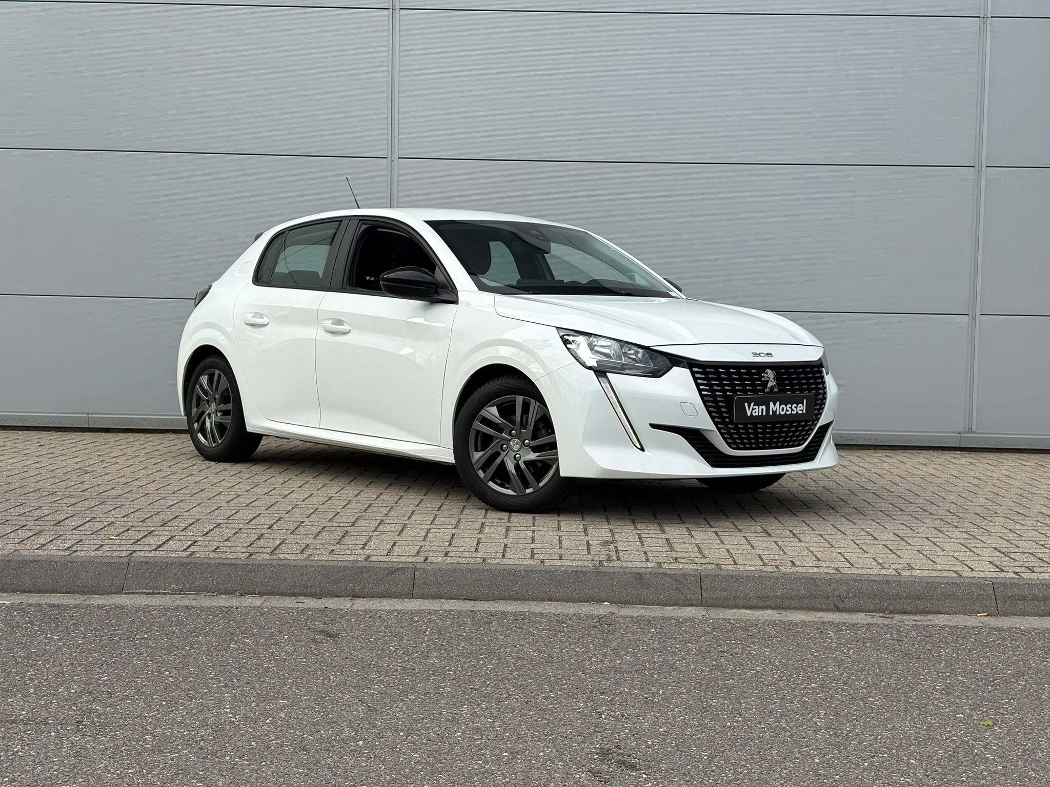 Peugeot-208-image-5