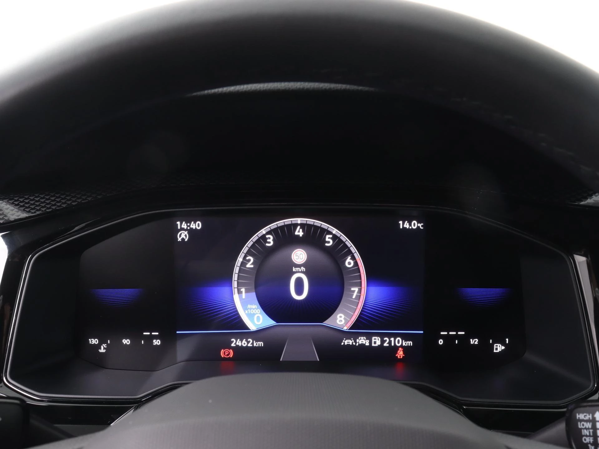 Volkswagen-Taigo-image-10