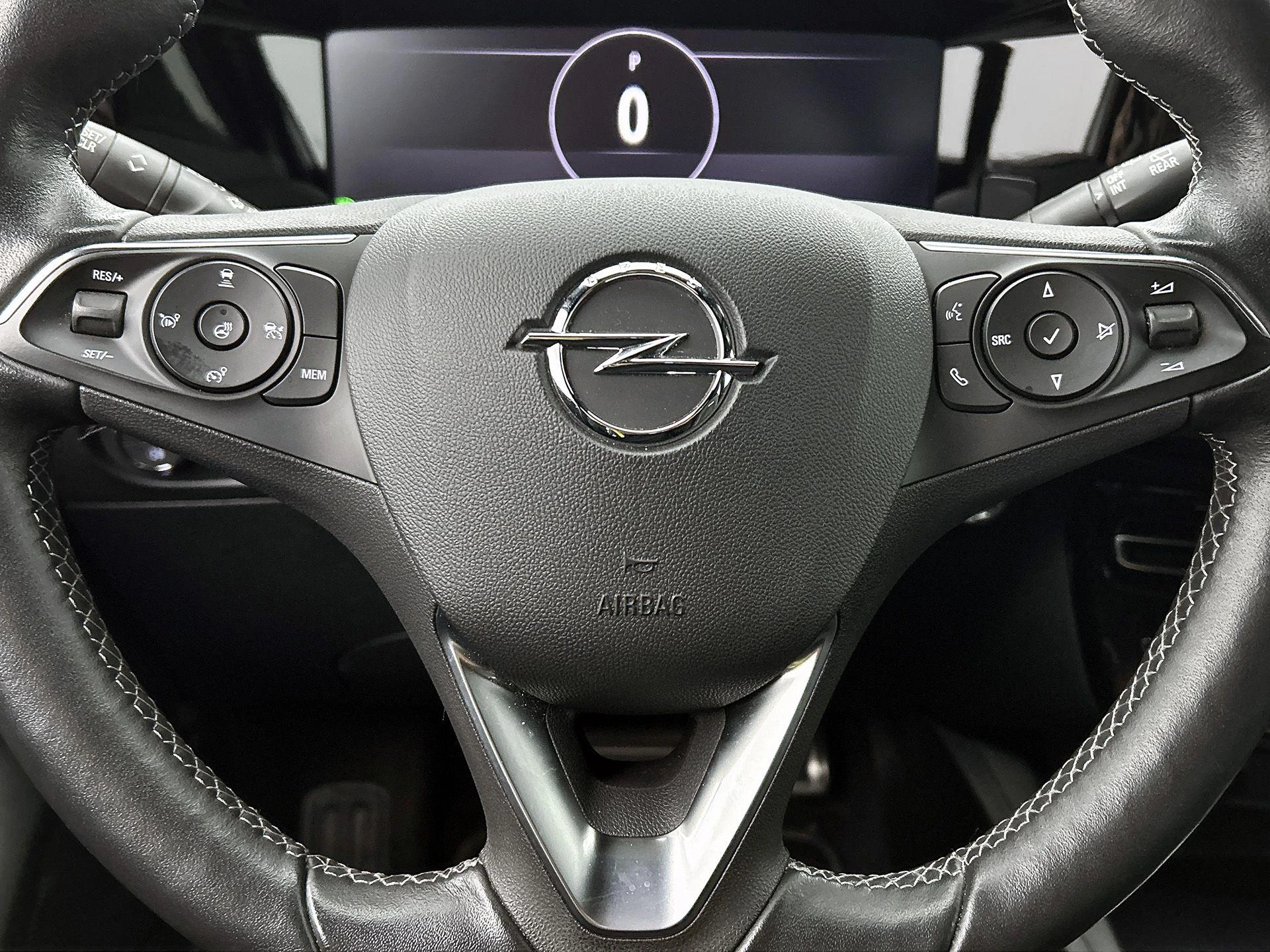 Opel-Mokka-e-image-36