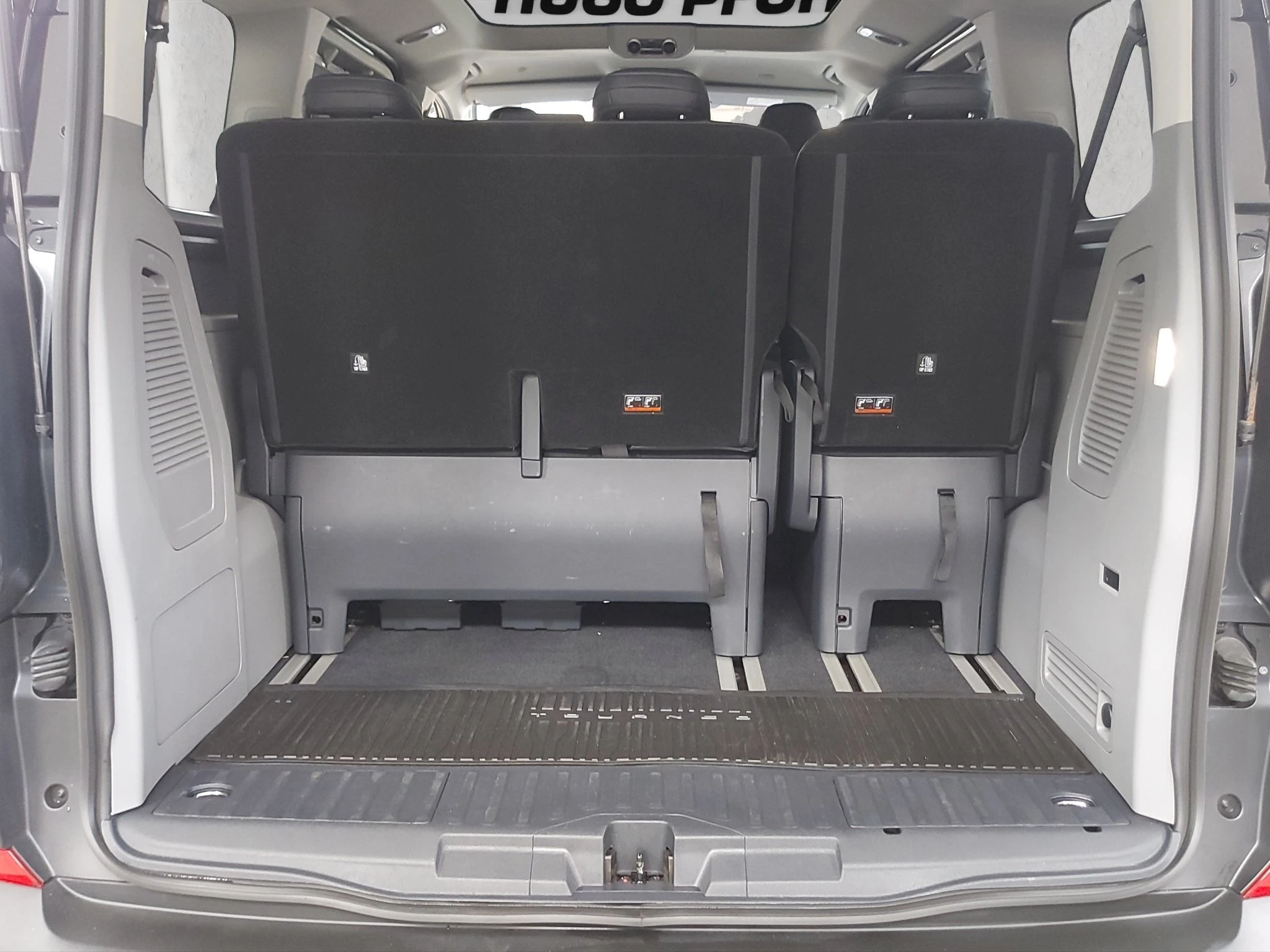 Ford-Tourneo Custom-image-17
