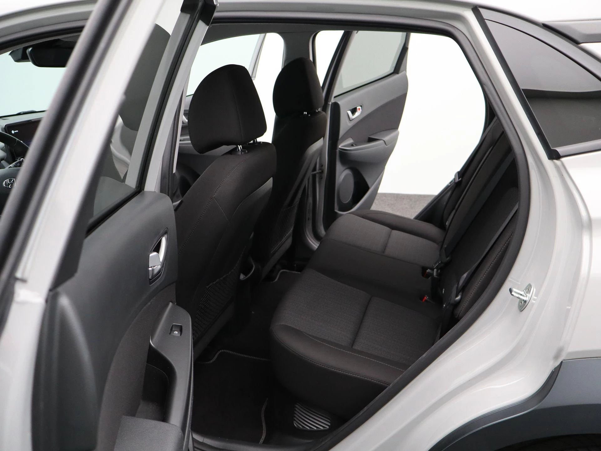 Hyundai-Kona-image-12