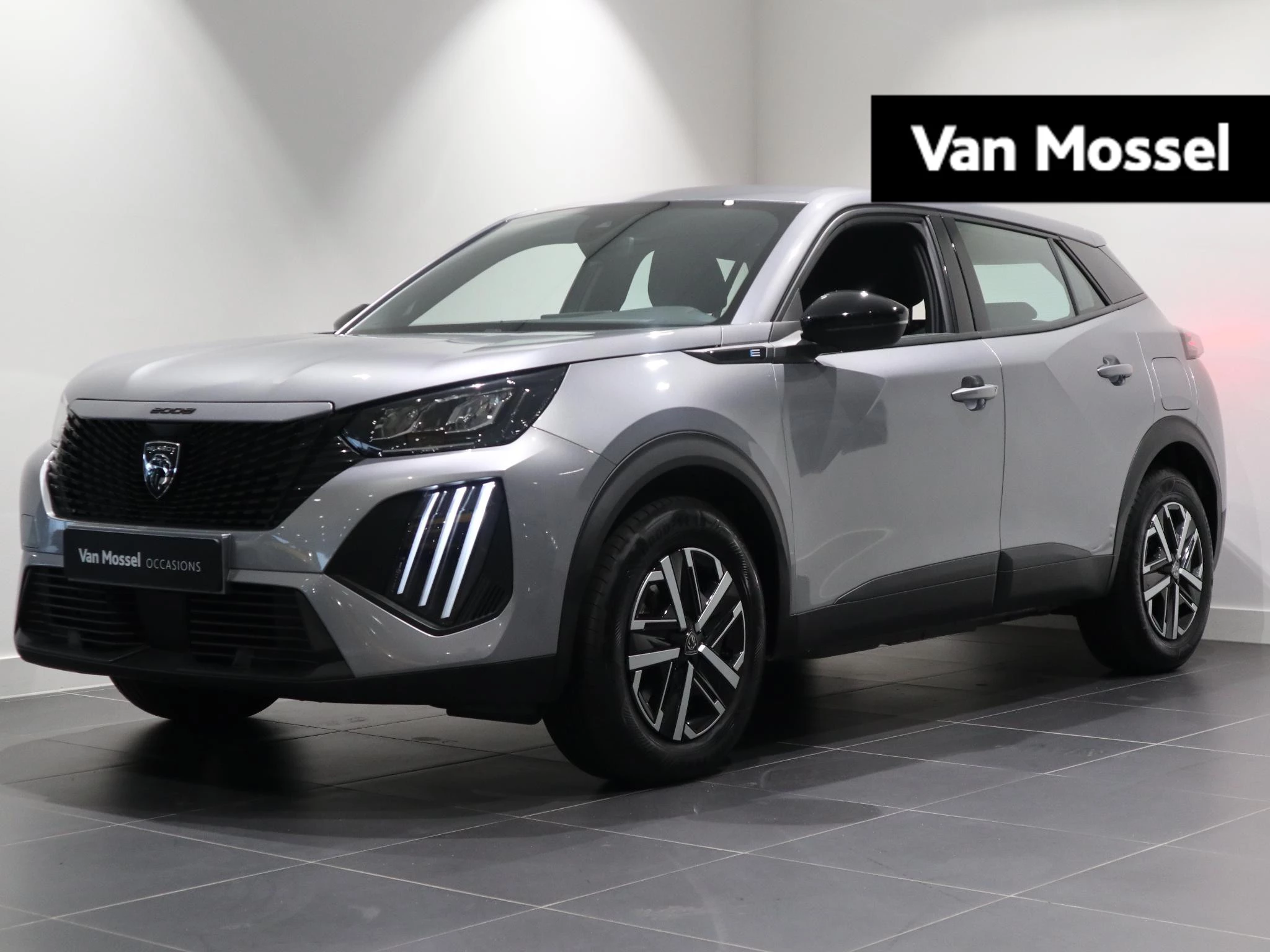 Peugeot-e-2008-image-0