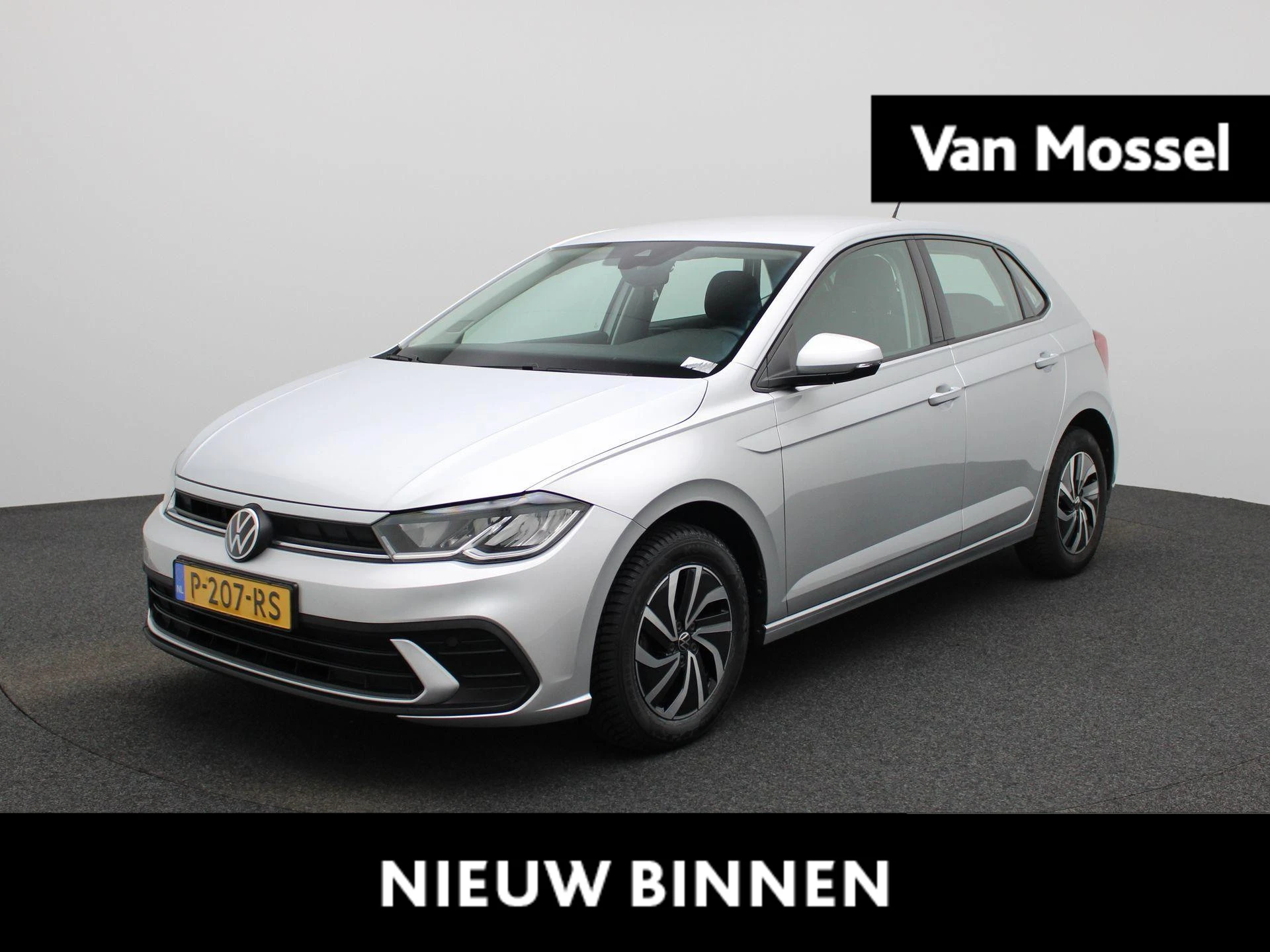 Volkswagen-Polo-image-0