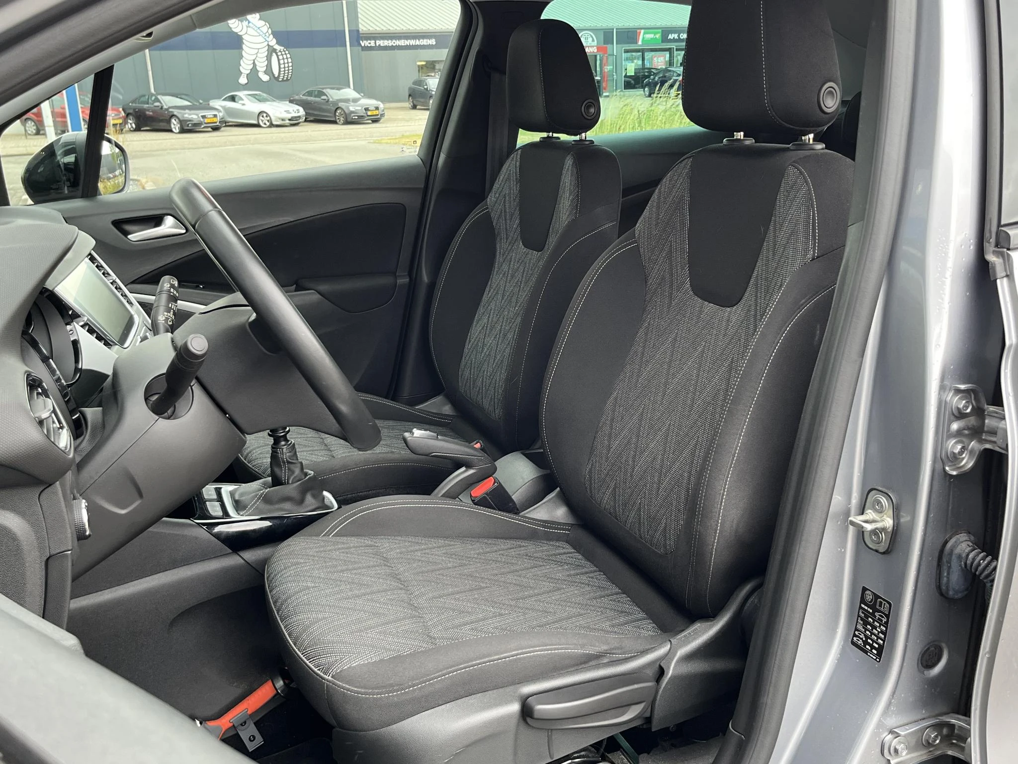 Opel-Crossland X-image-42