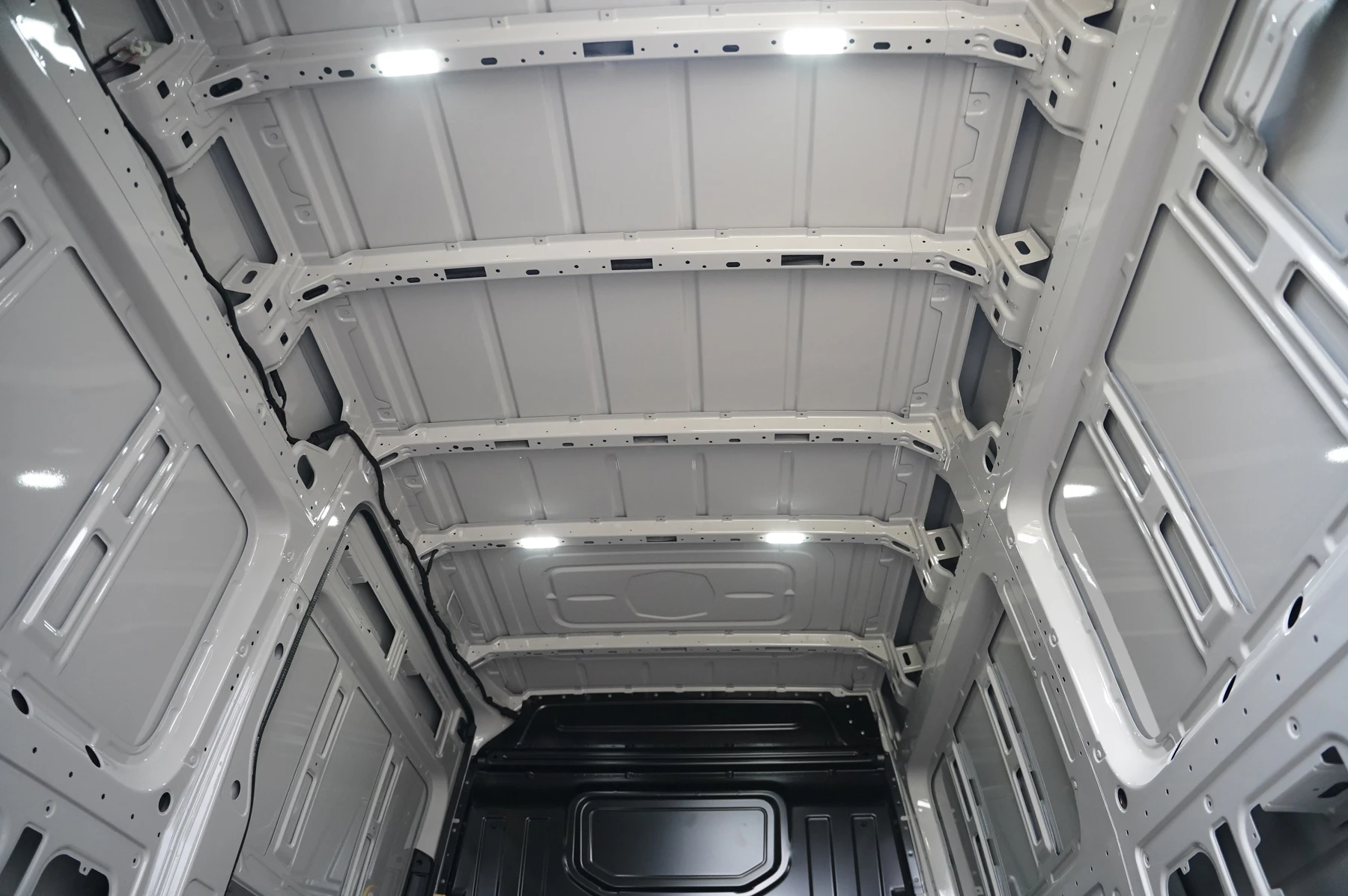 Volkswagen-Crafter-image-29