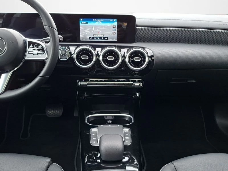 Mercedes-Benz CLA 250 e SB PROGRESSIVE AHK KEYLESS PANO LEDER ProgressiveX118 CLA 250 e SB PROGRESSIVE AHK KEYLESS PANO LEDER Progressive