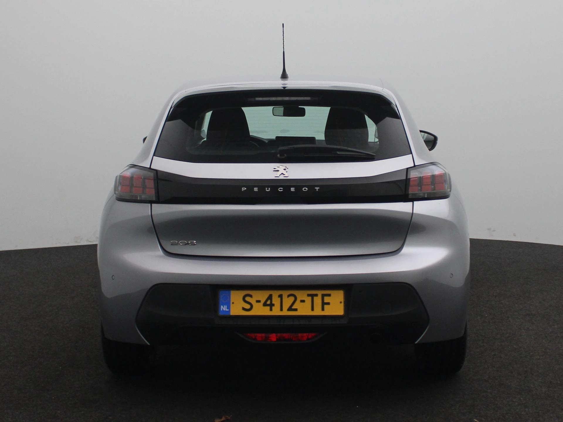 Peugeot-208-image-7