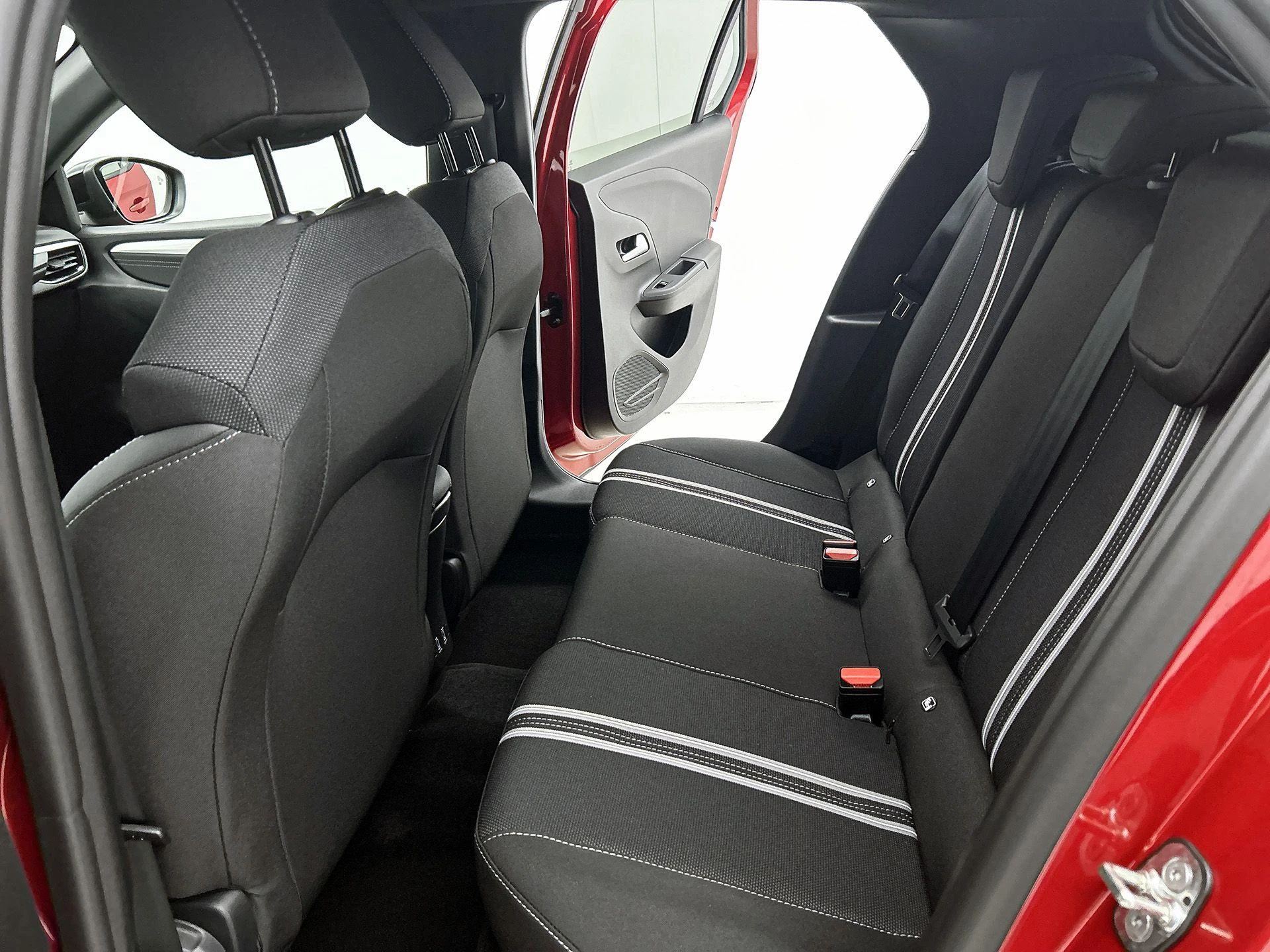 Opel-Corsa-image-25