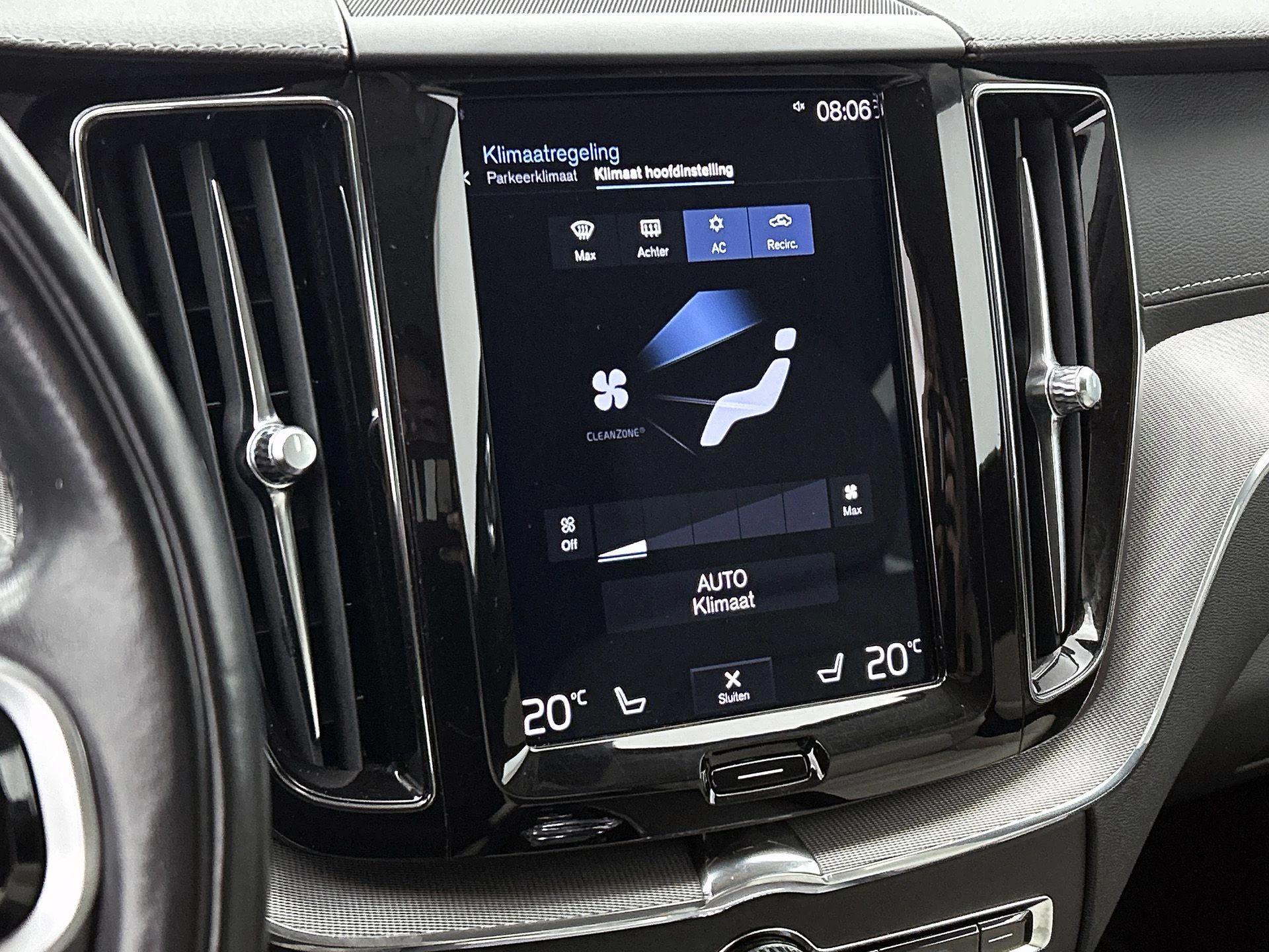Volvo-XC60-image-29