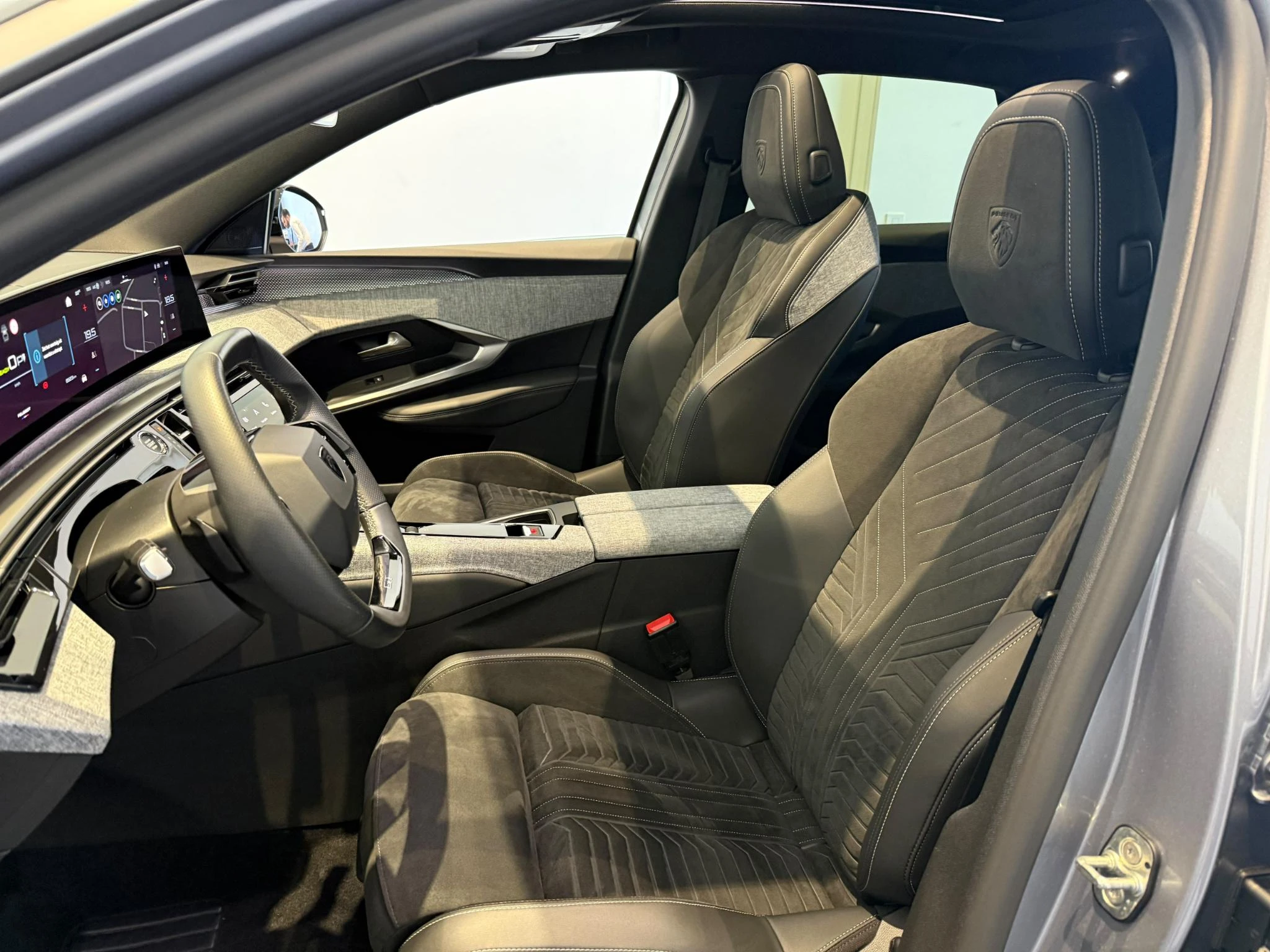 Peugeot-e-3008-image-15