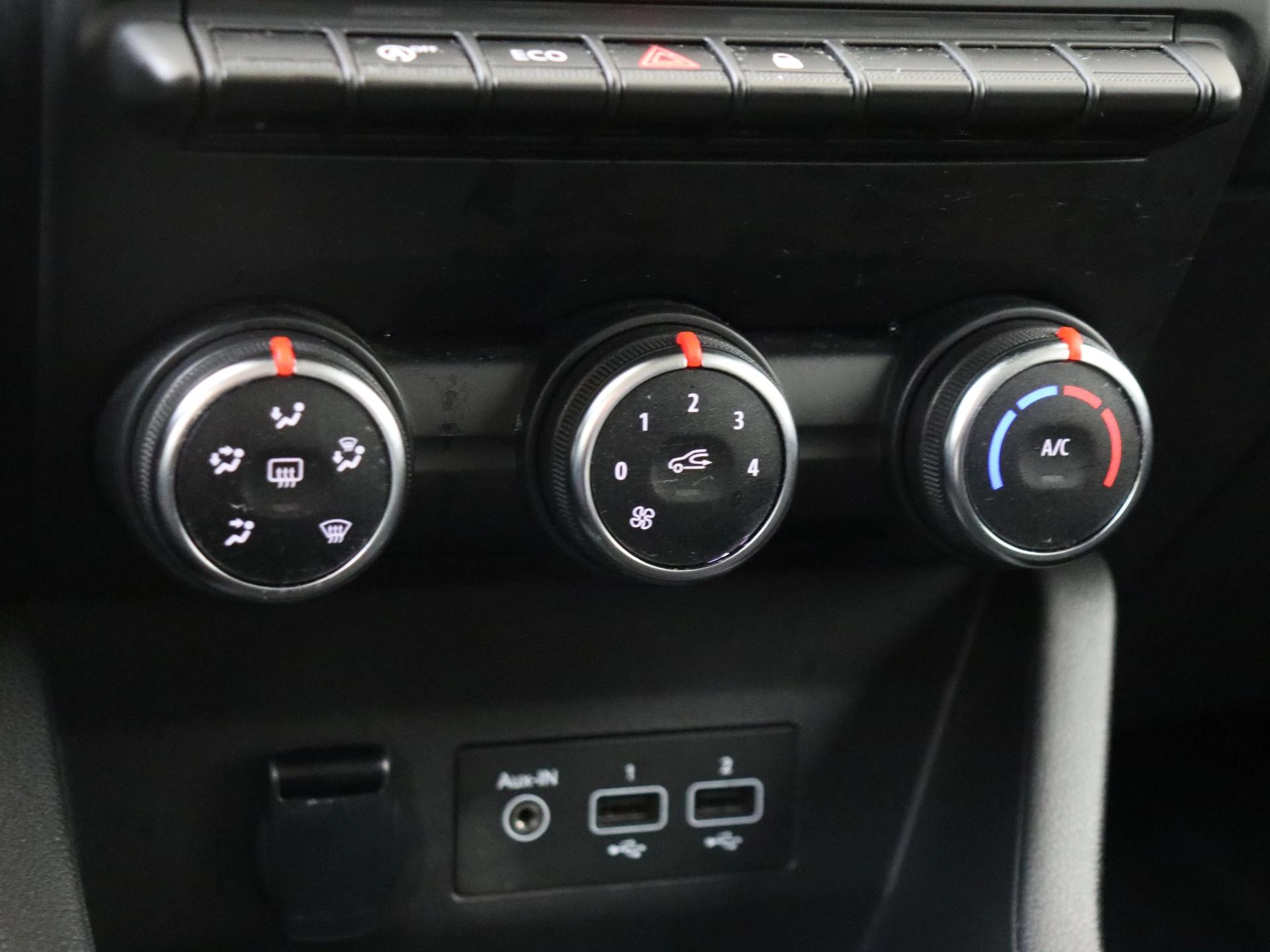 Renault-Clio-image-20