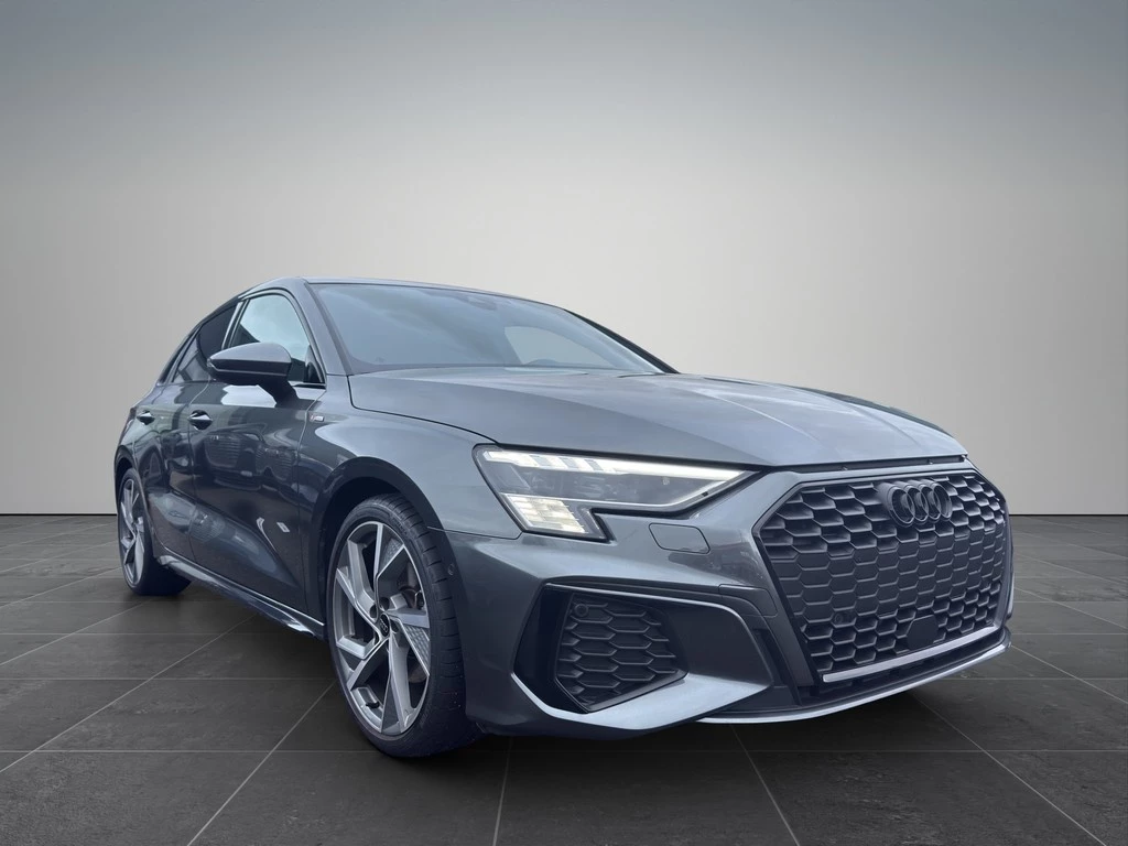 Audi A3 Sportback 35 TFSI S-Line *PANO*B&O*MATRIX*AHK*ACC*