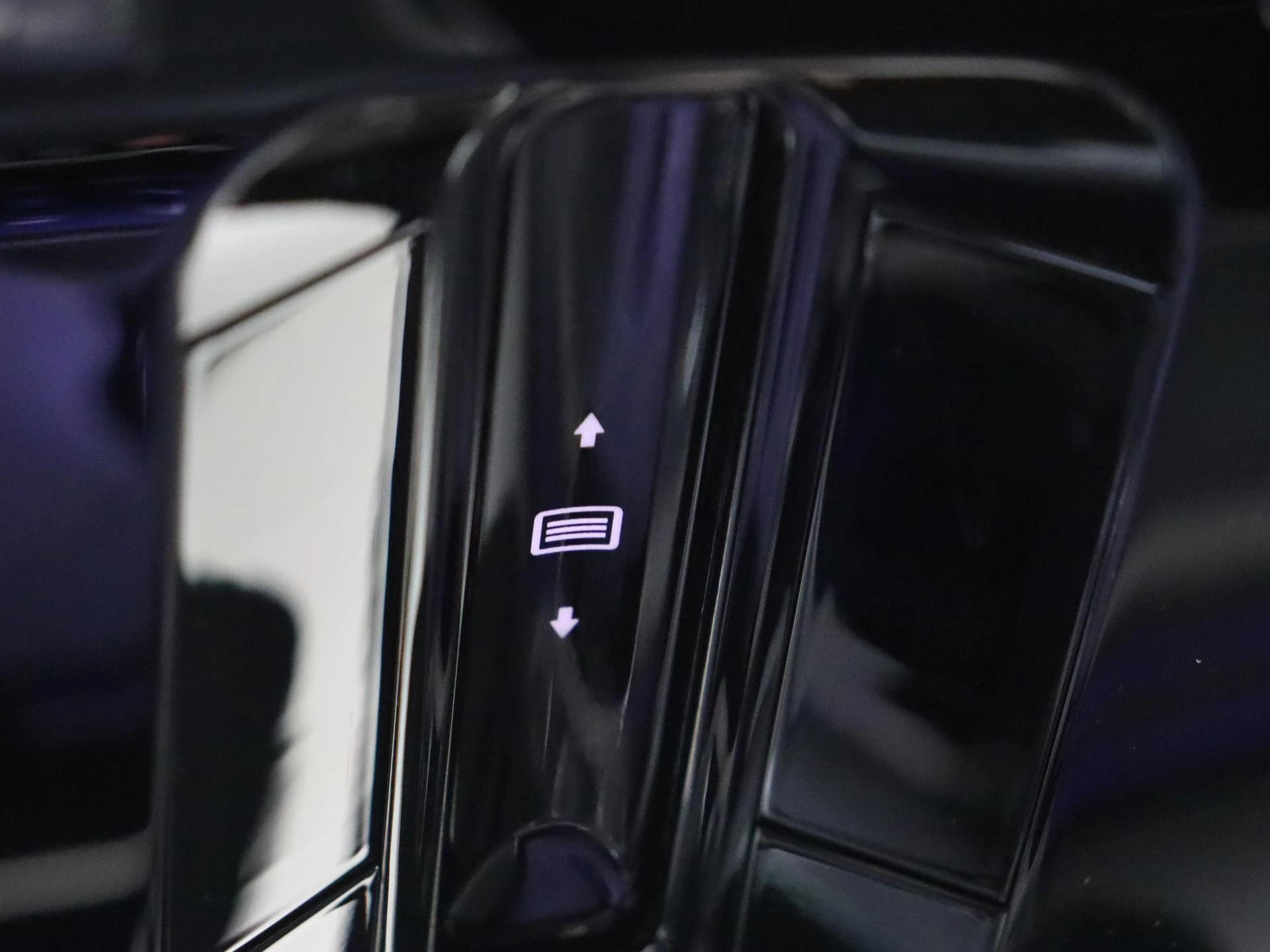 Mercedes-Benz-GLC-image-22