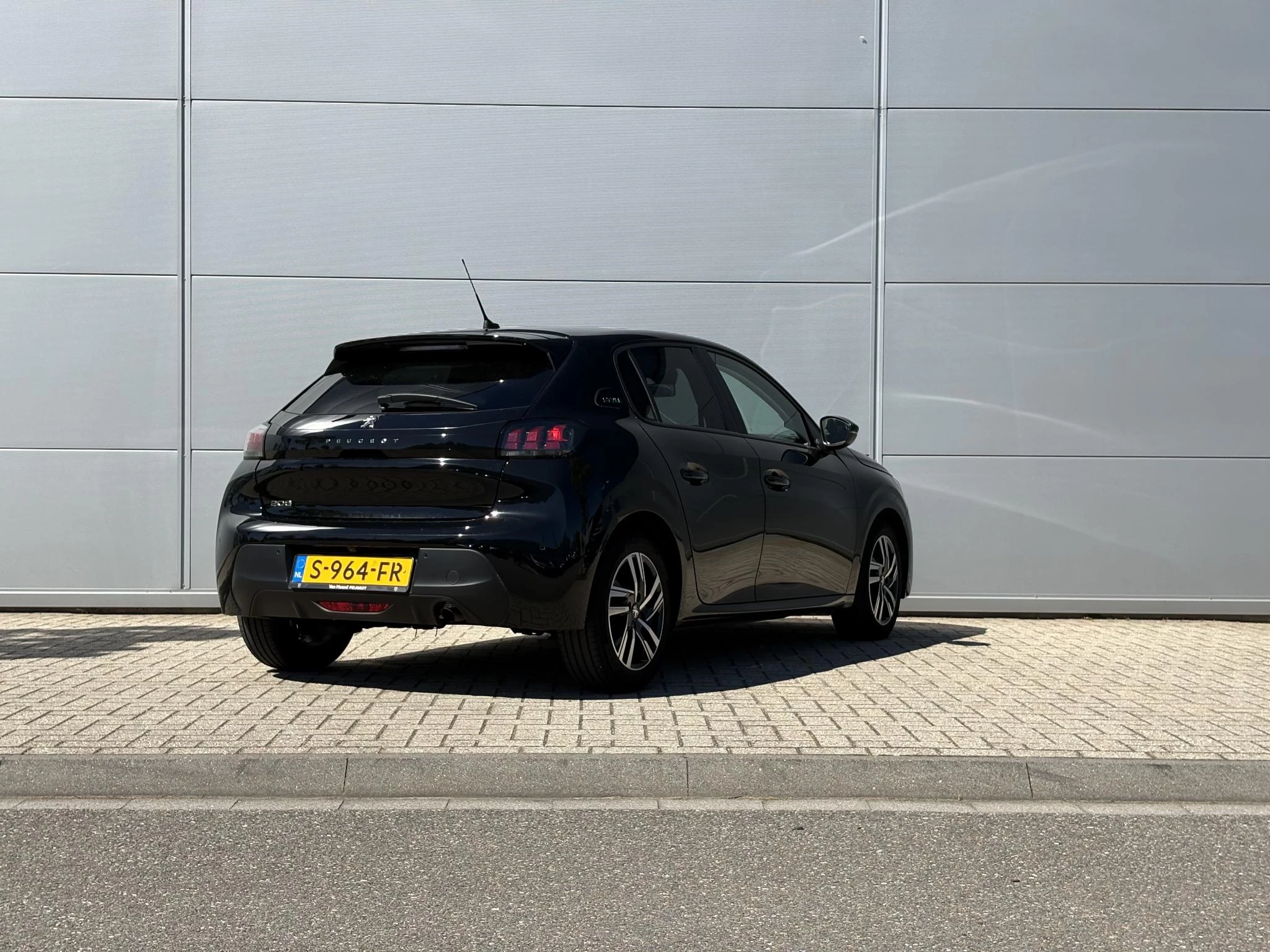 Peugeot-208-image-5