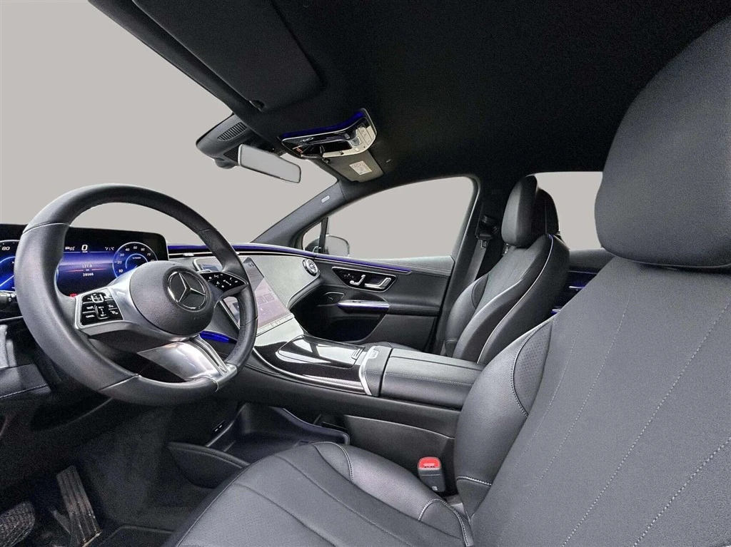 Mercedes-Benz-EQE-image-21